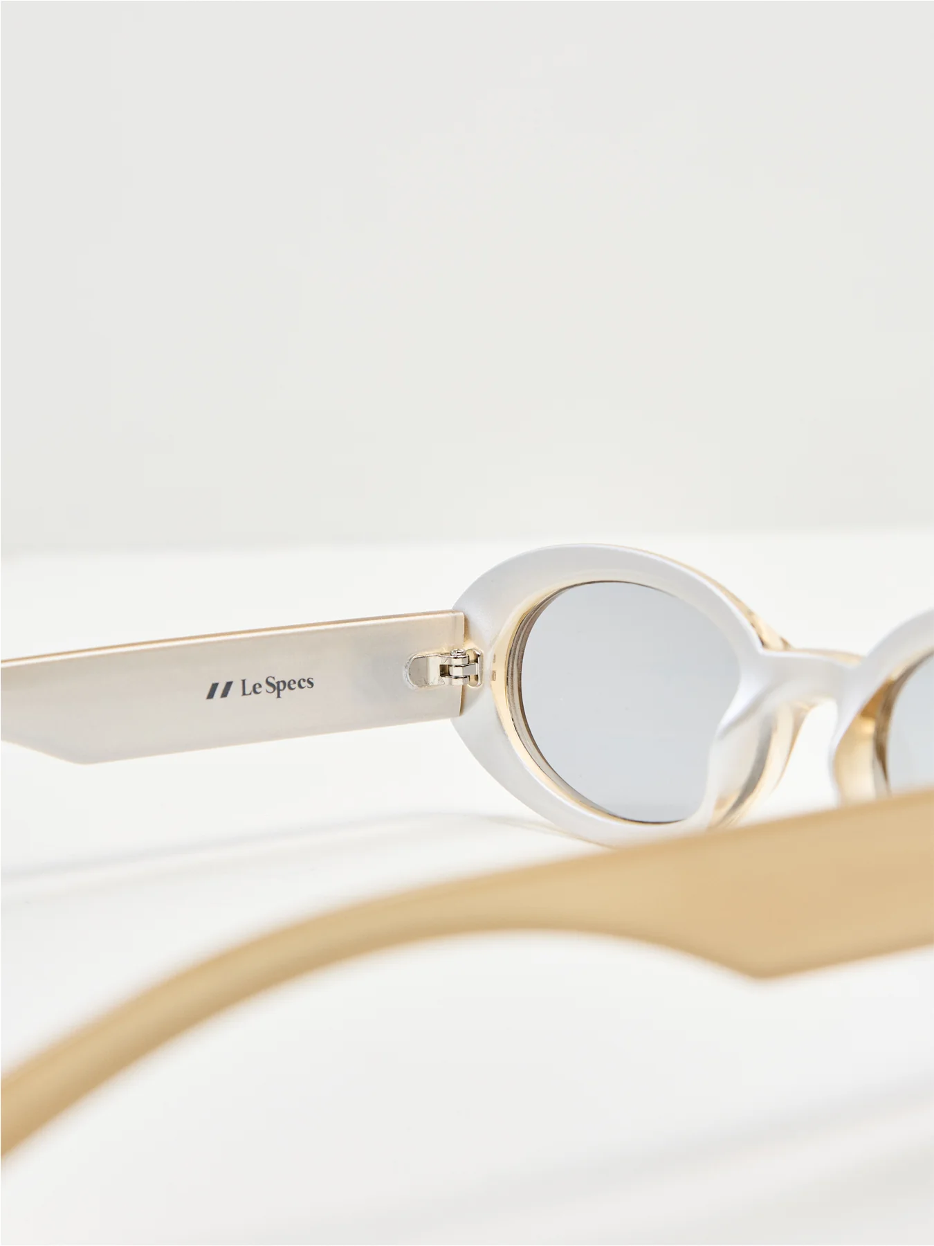 Work It Sunglasses - Image 3