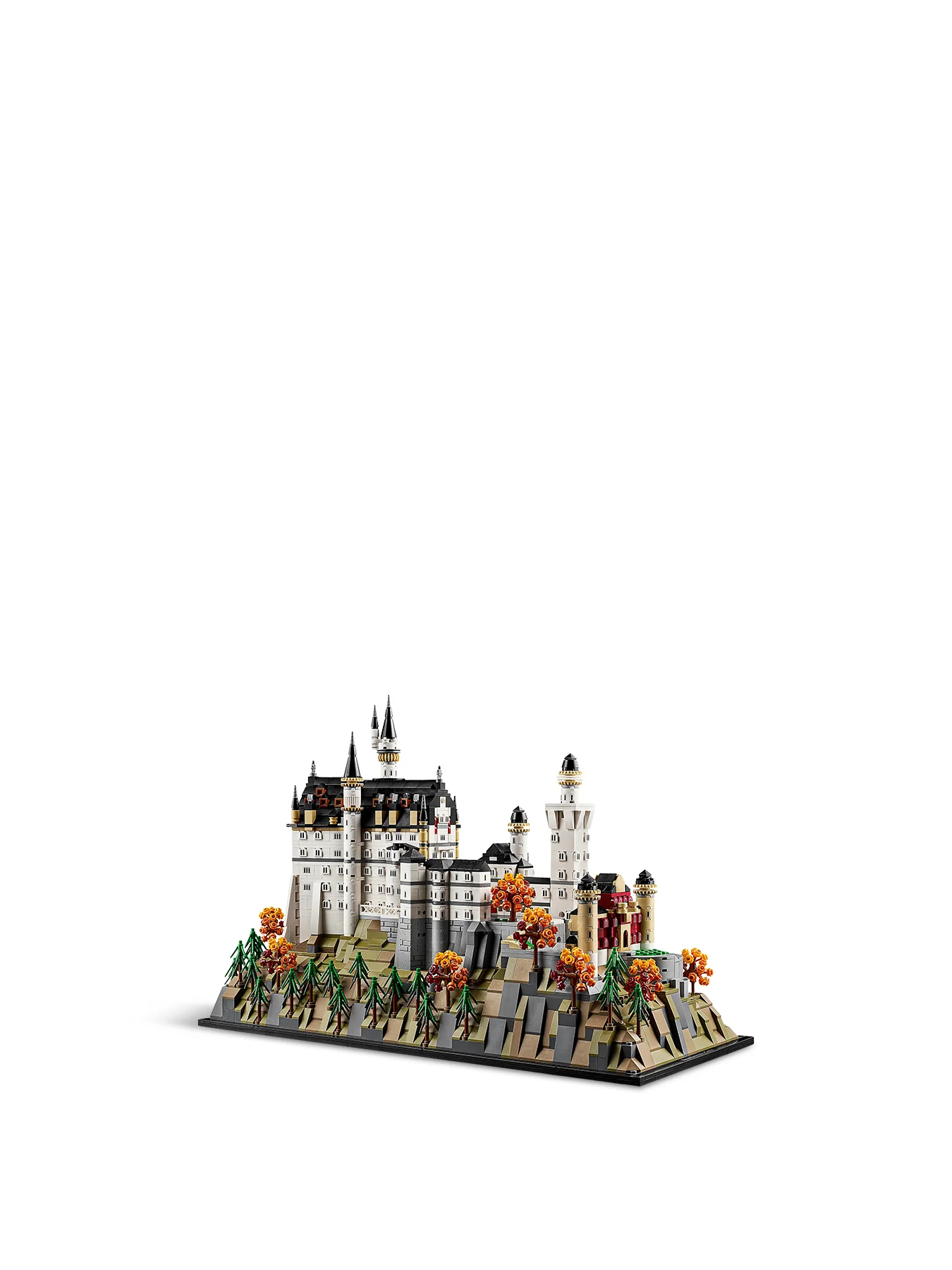 LEGO Architecture Neuschwanstein Castle Set 21063 - Image 2