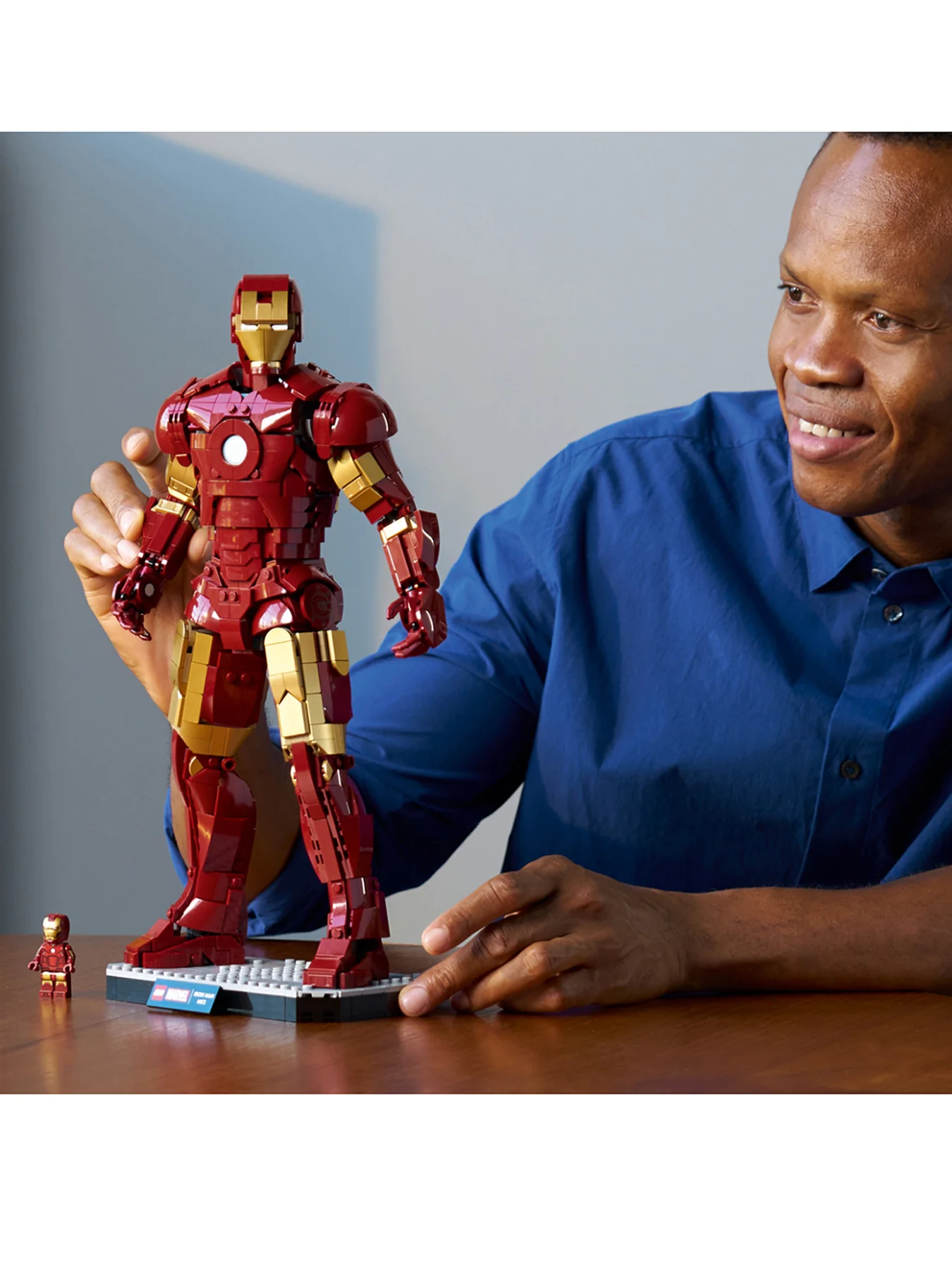 Marvel Super Heroes Set 76344 - Image 2