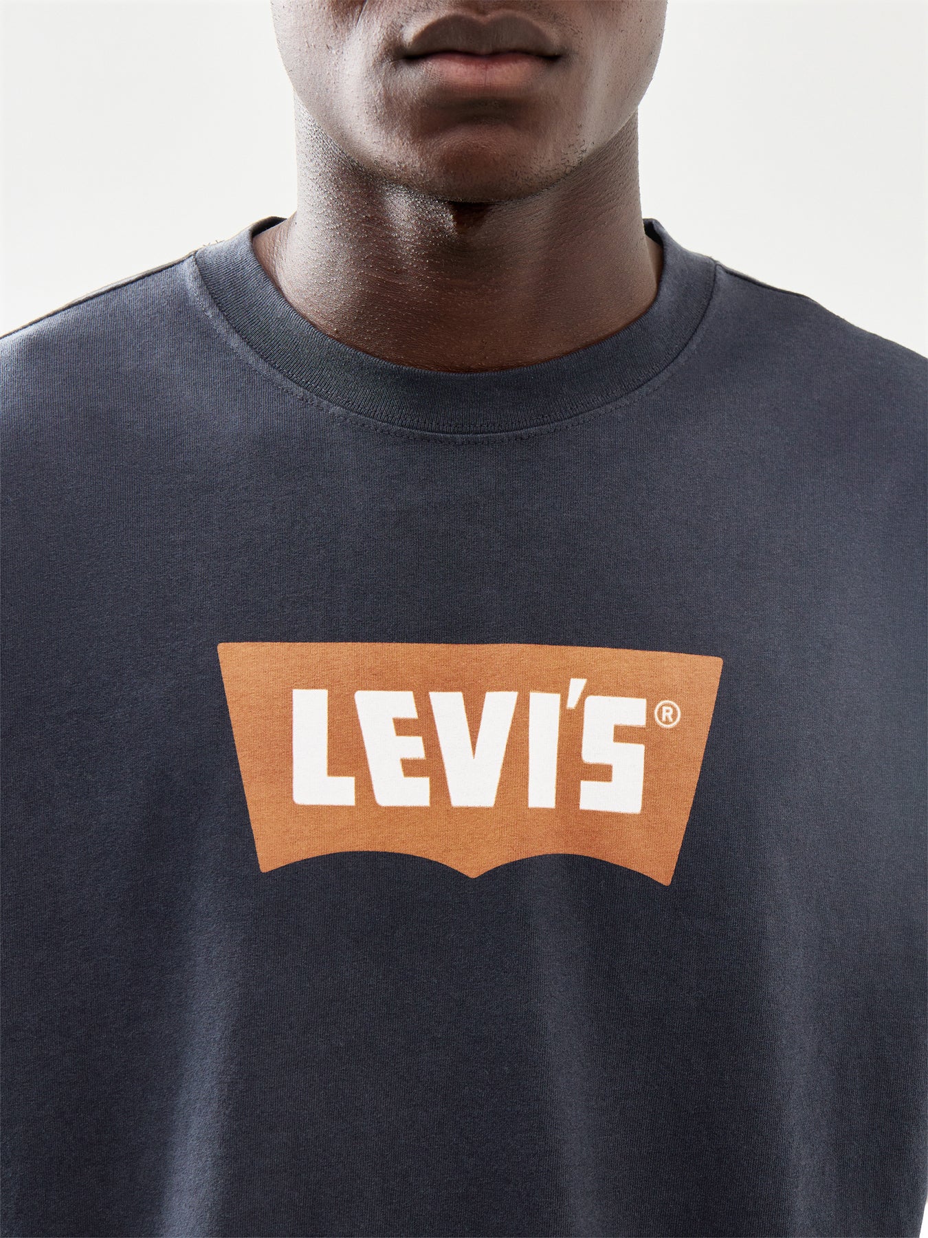 Vintage Bw Graphic Tee - Image 3