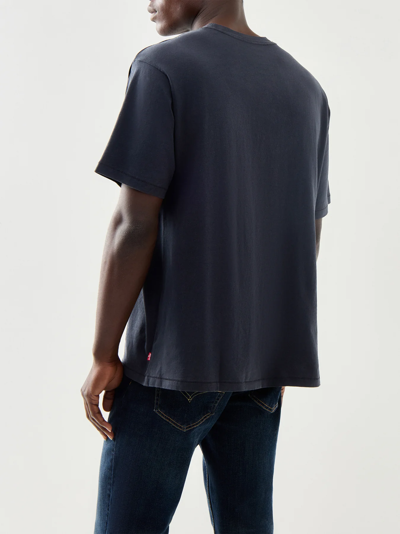 Vintage Bw Graphic Tee - Image 5