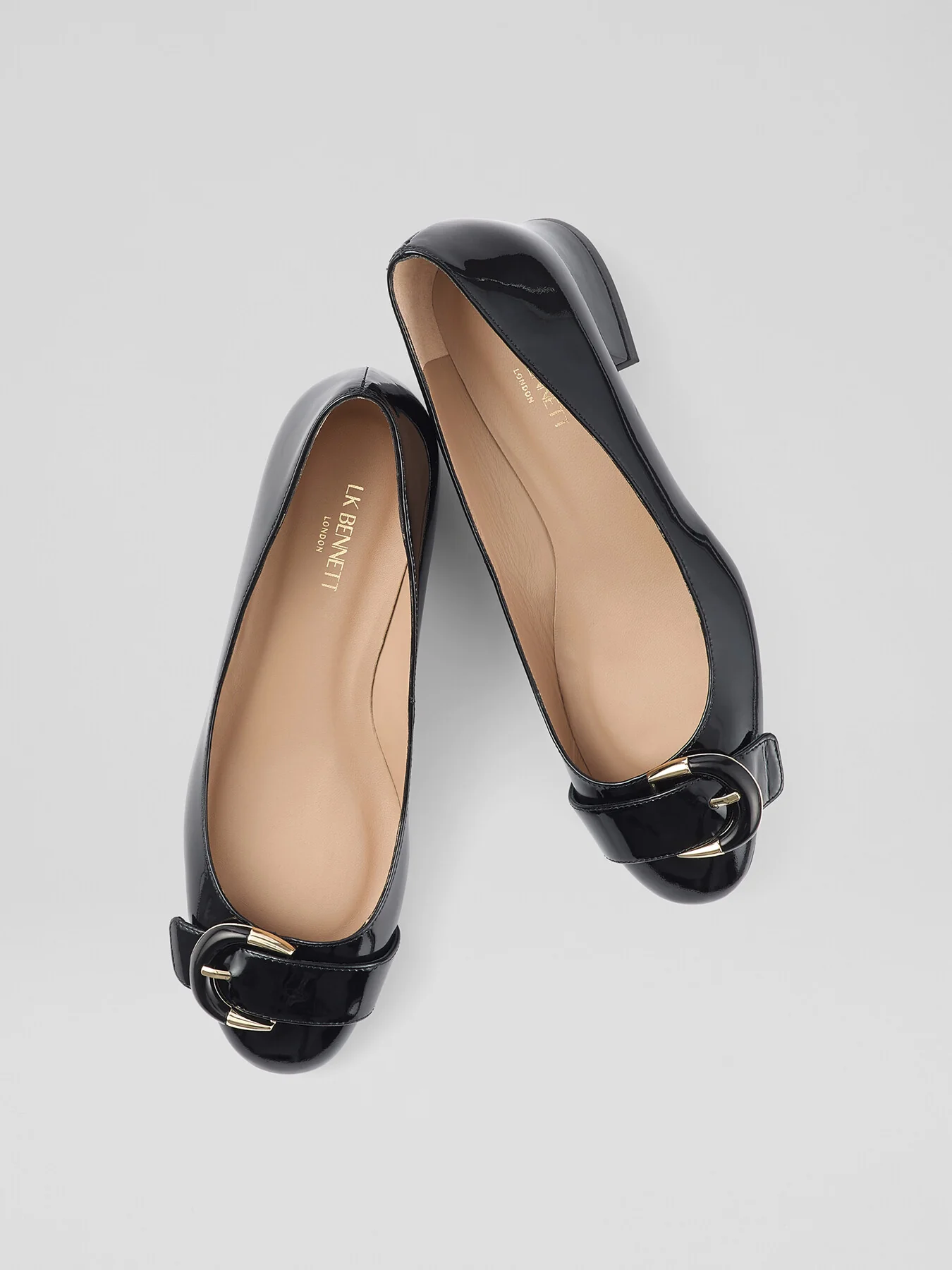 Cici Casual Resin Buckle Court - Image 3