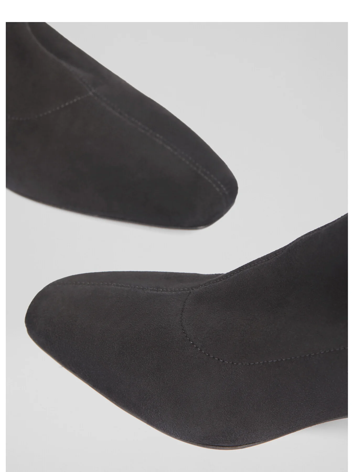 Eldon Block Heel Stretch Knee Boot - Image 3