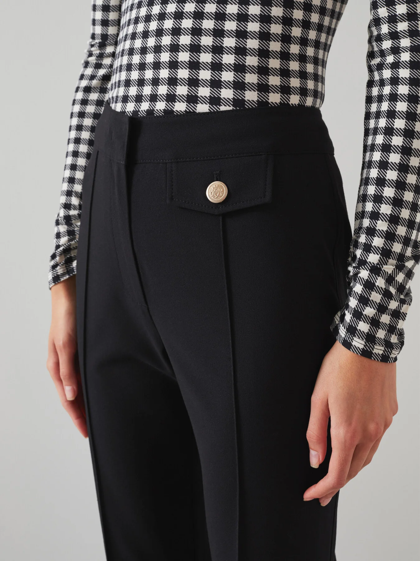 Soni Button-Detail Tailored Trousers - Image 4
