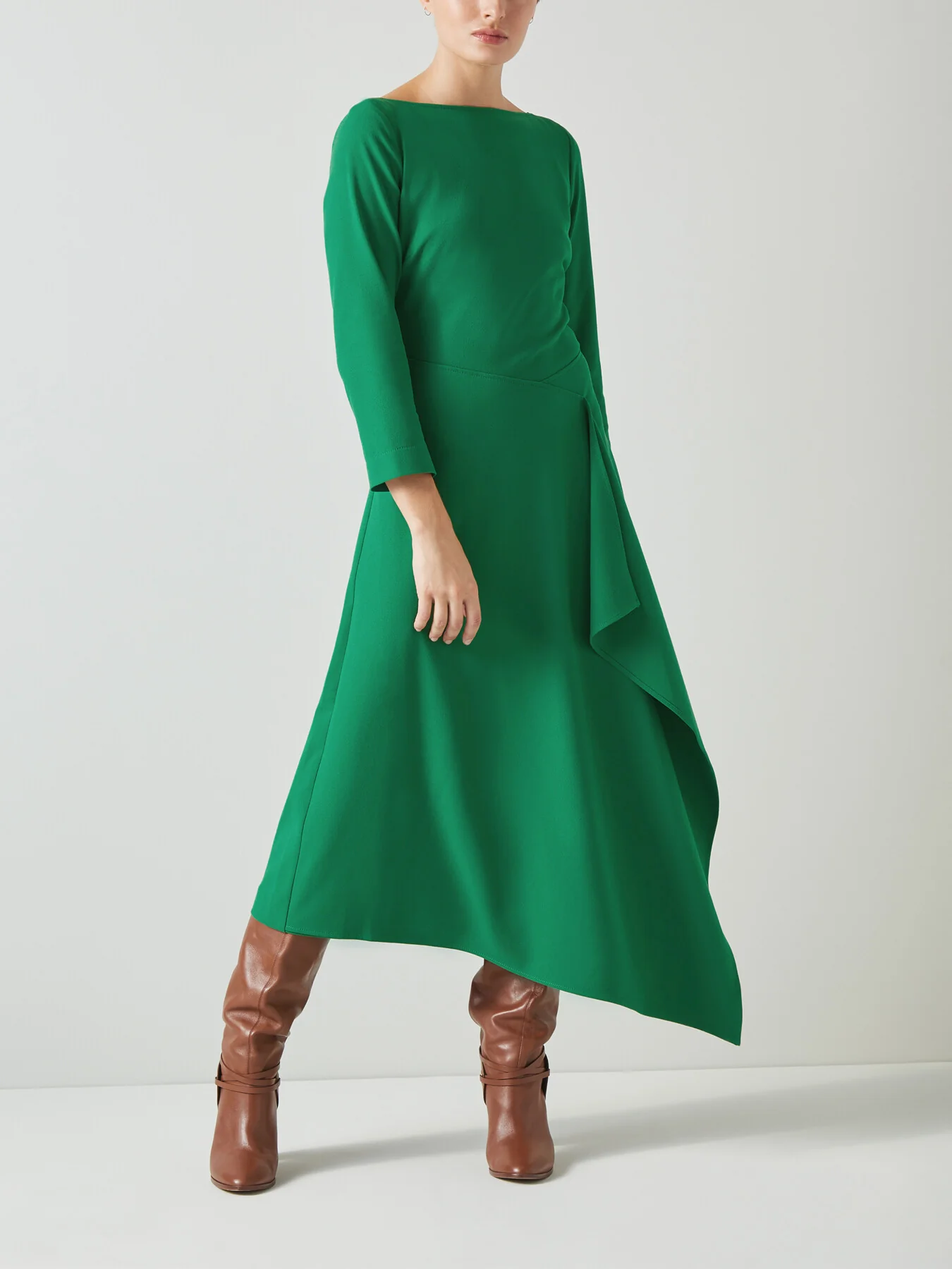 Le Green Crepe Fit And Flare Dress - Image 2