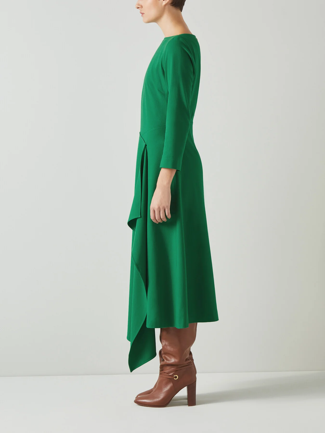 Le Green Crepe Fit And Flare Dress - Image 3