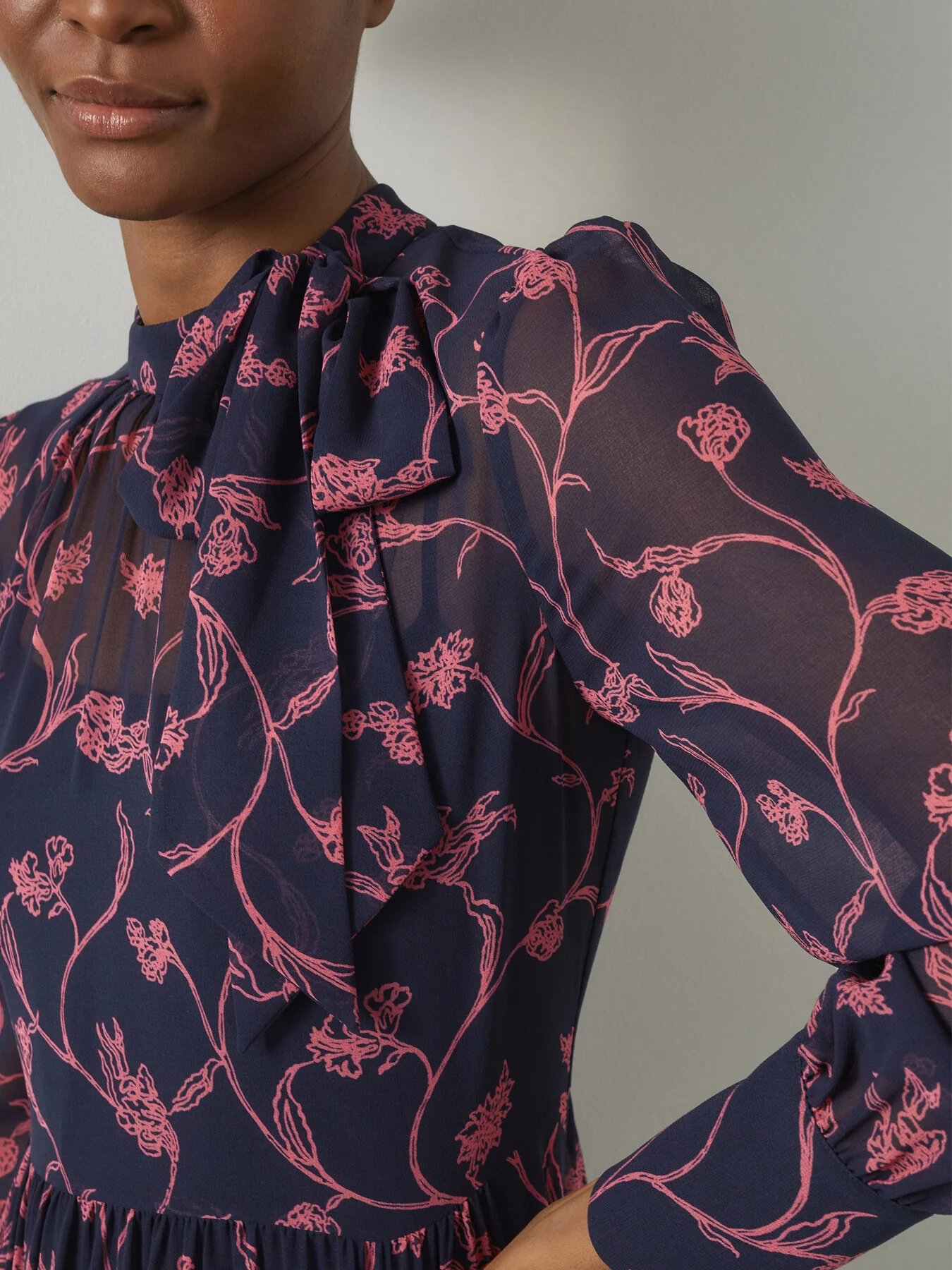Selina Spring Navy & Bright Pink  Sketchy Floral Print - Image 4