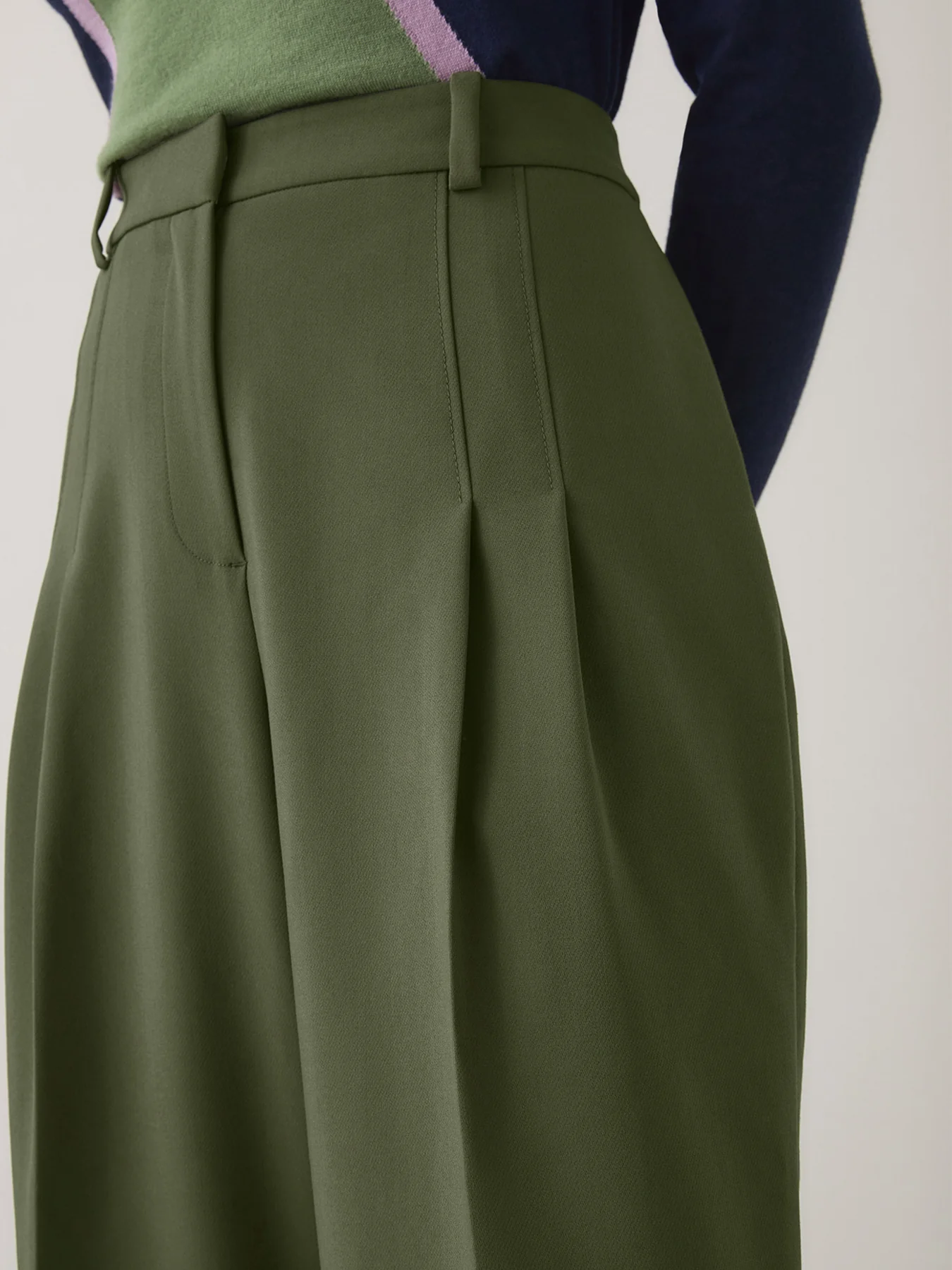 Petra Green Plain Polyester Pleat Front Notch Back Trousers - Image 3