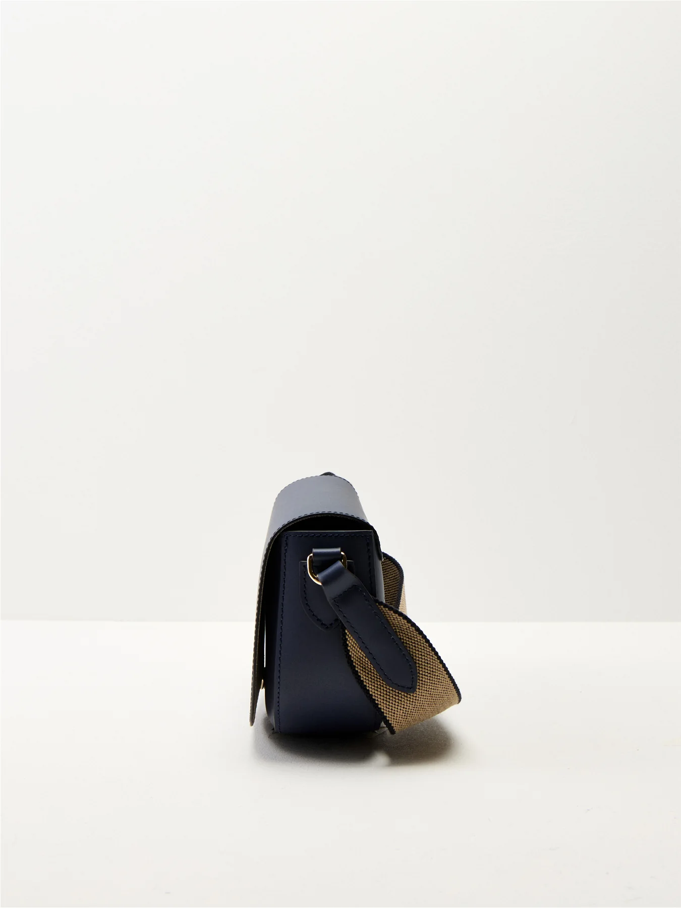 Epure Timeless Crossbody Small Bag Navy - Image 4