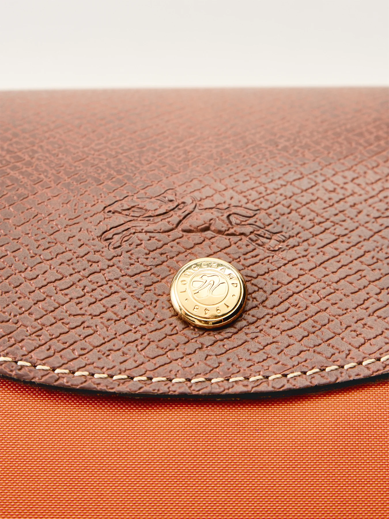 Le Pliage Original Medium Handbag Brick Recycled Canvas - Image 5