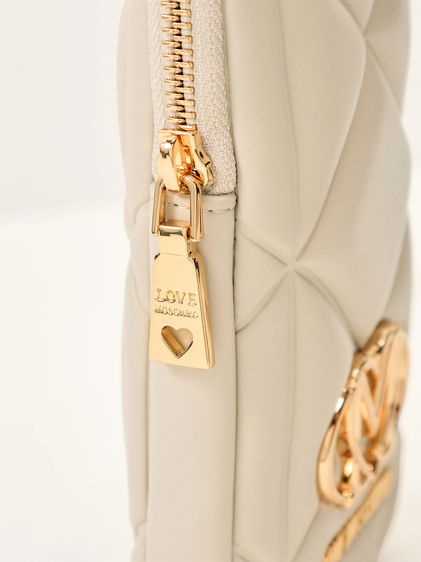 Embossed Quilt Phone Crossbody - Image 5