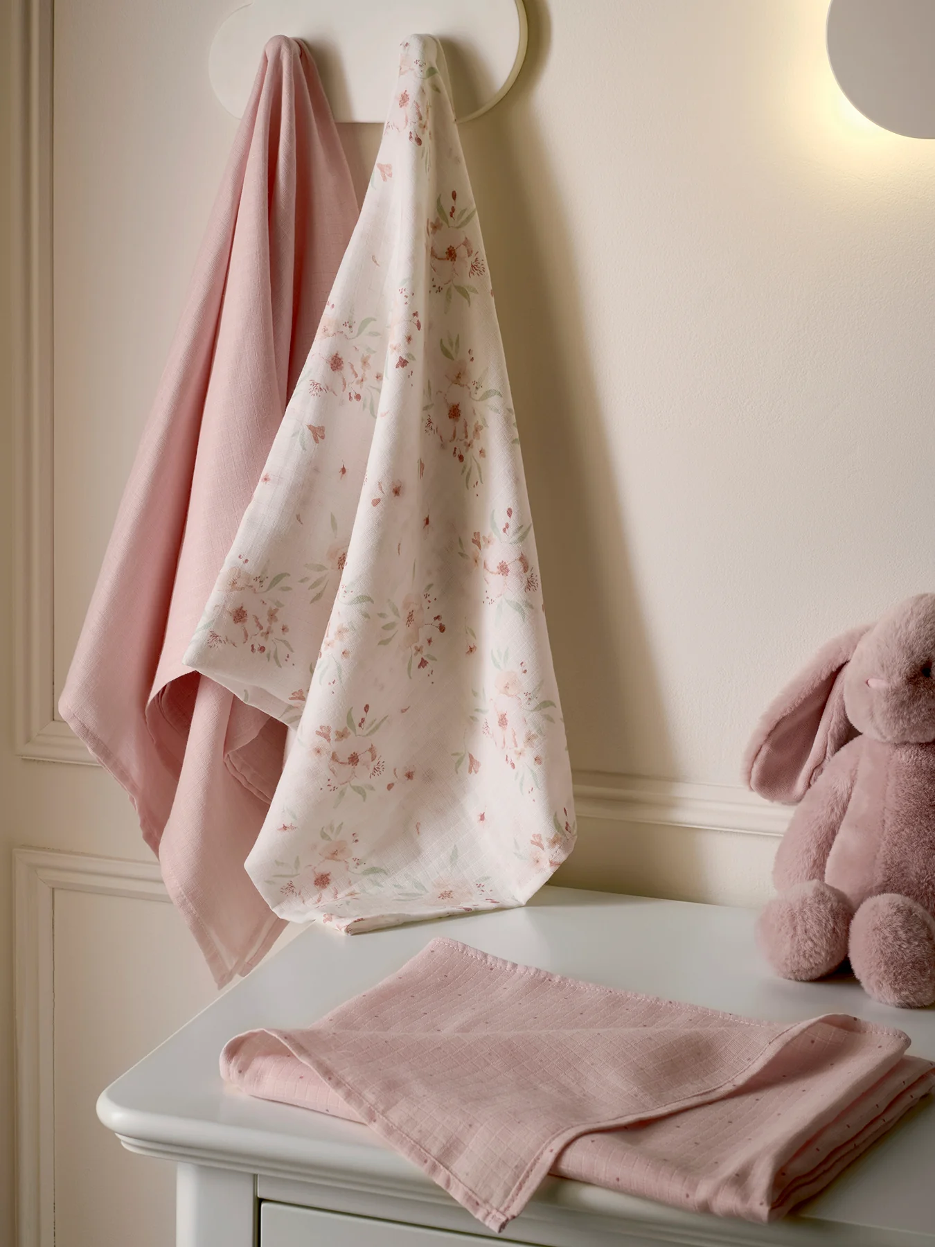 Muslin Squares Large Floral Pink 3 Pack - Image 3