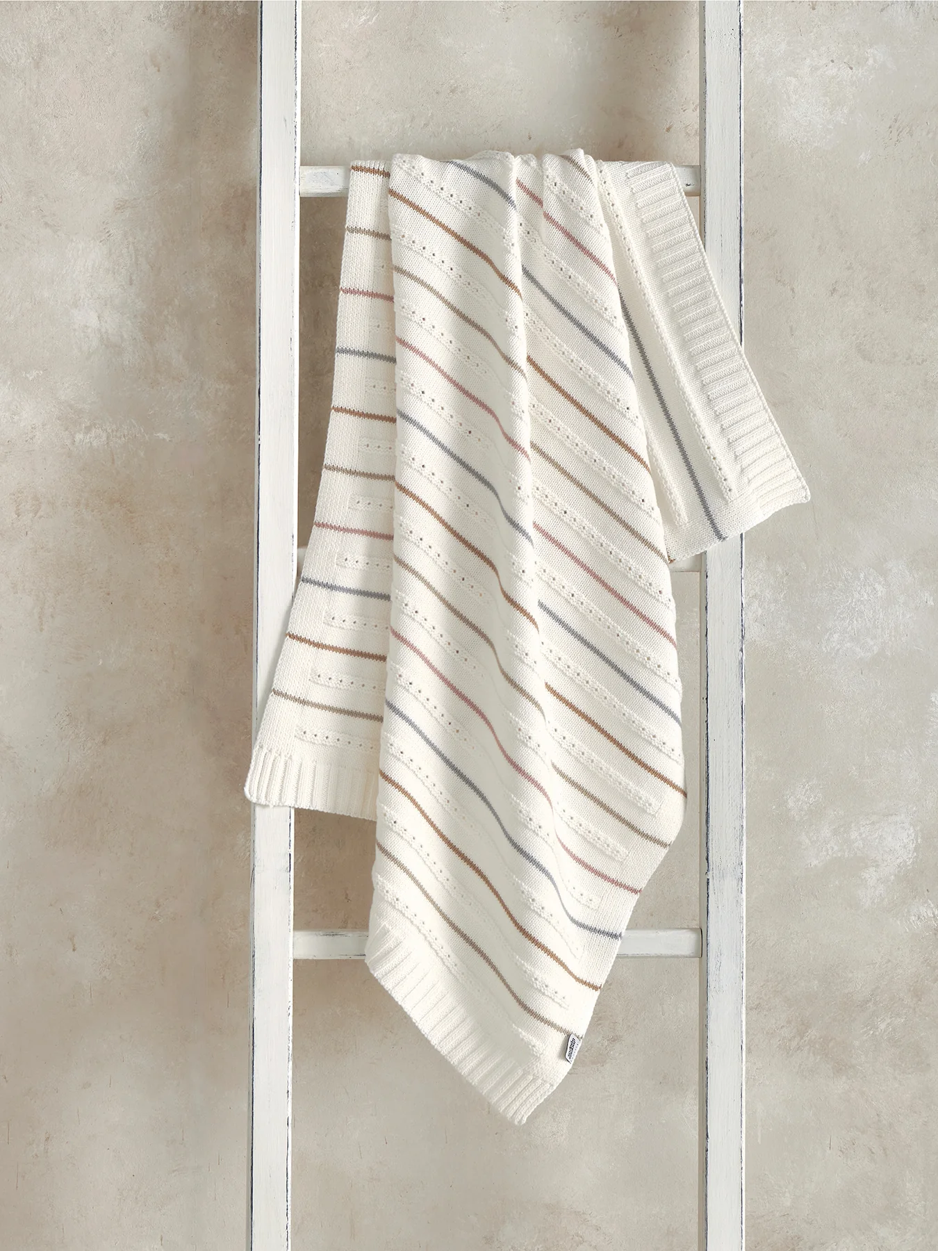 Knitted Blanket Neutral Stripe - Image 2