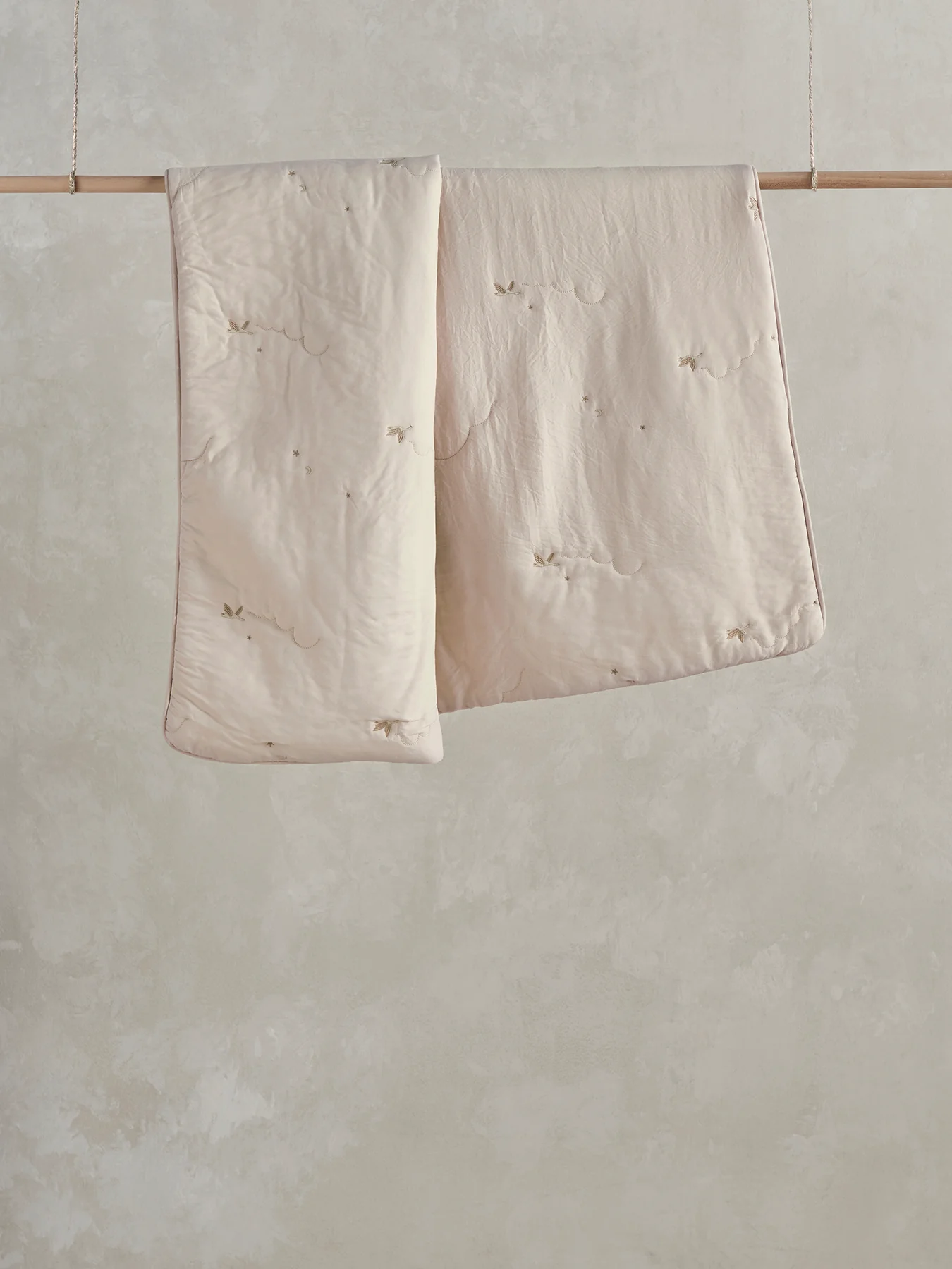 Cotbed Quilt Grey Duckling - Image 3