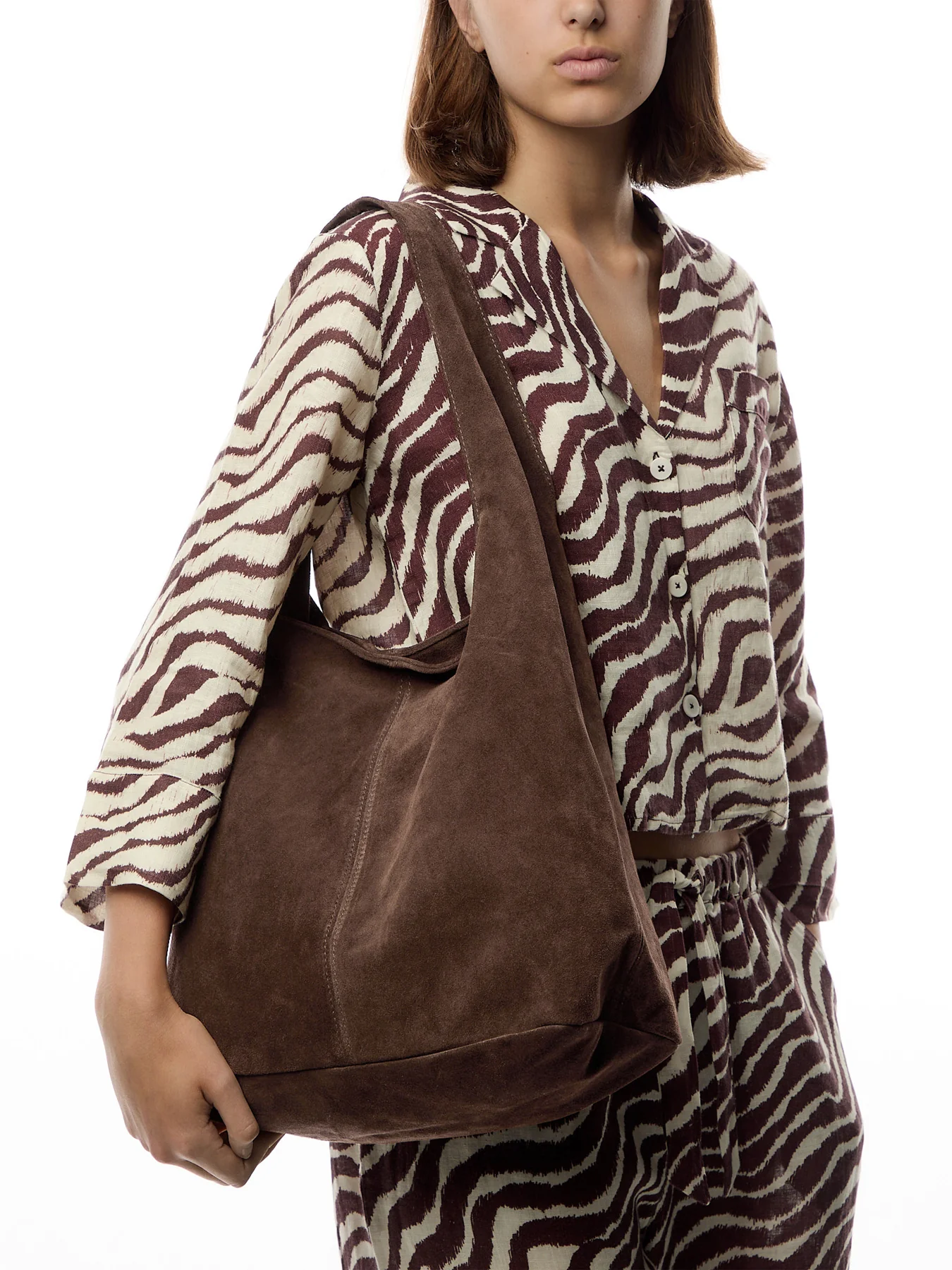 Vea Suede Shopper - Image 2