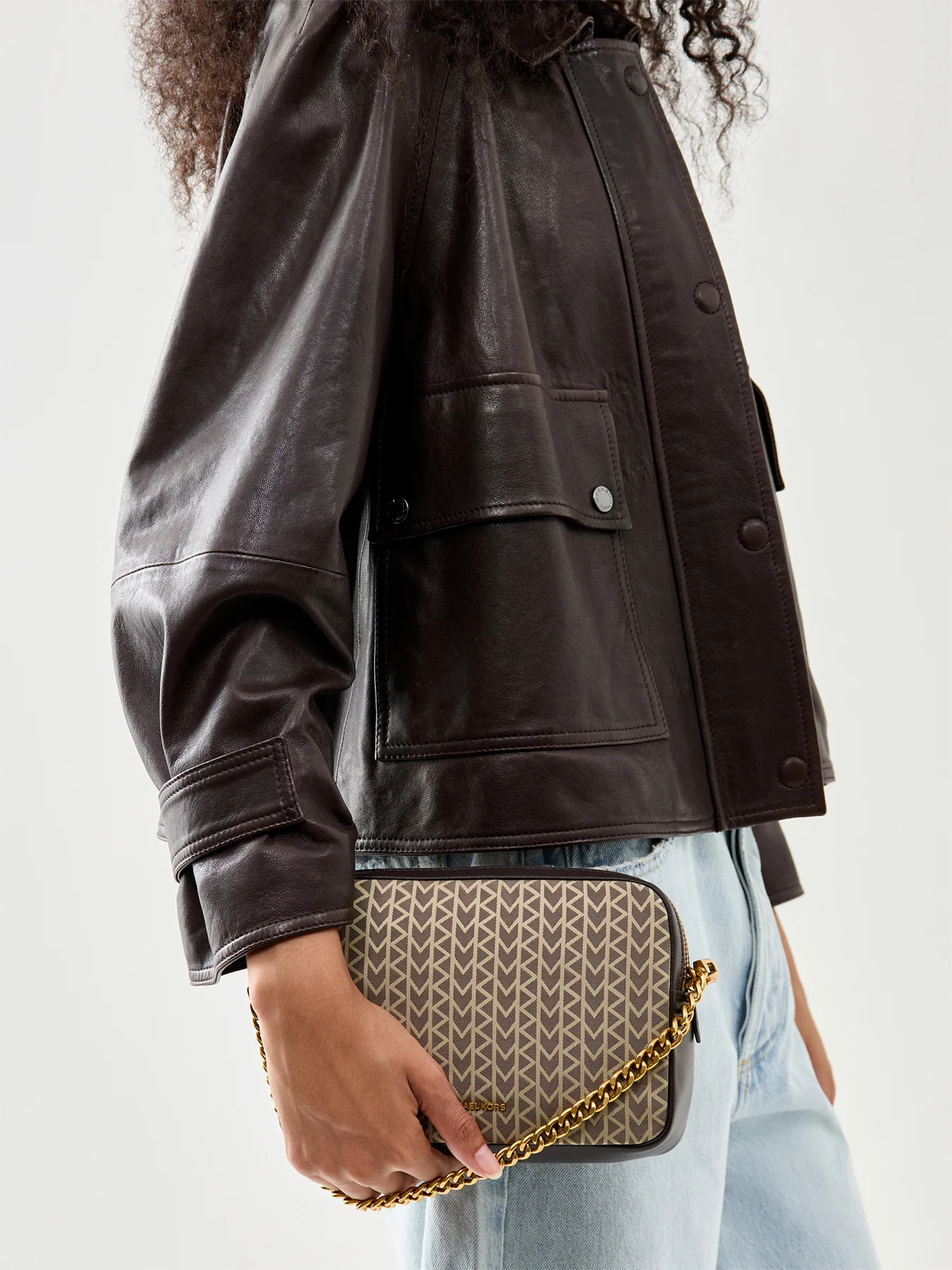 Bryant 2000 Signature Double Zip Chain Camera Crossbody - Image 2