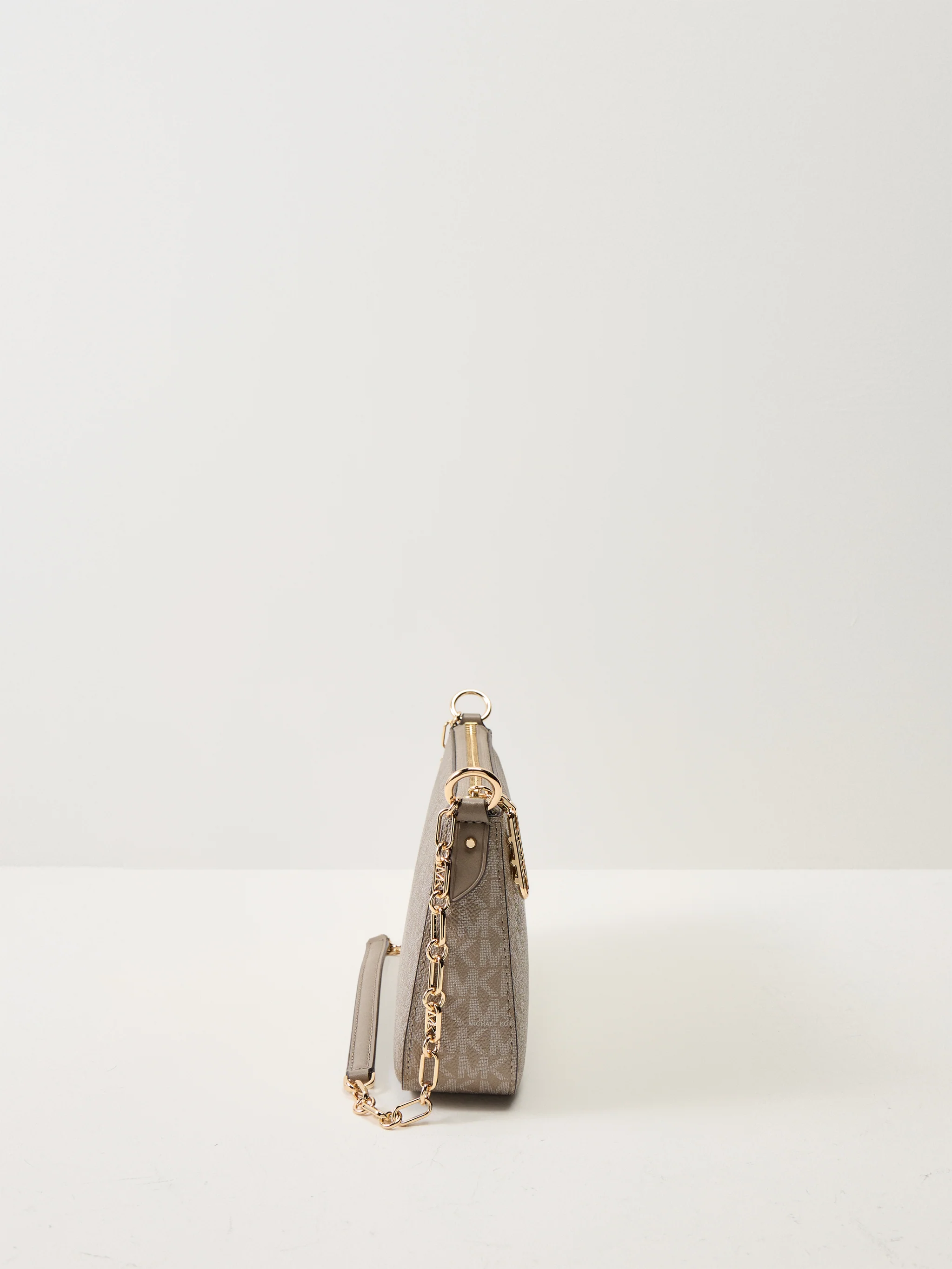 Empire Signature MD Chain Pouchette - Image 4