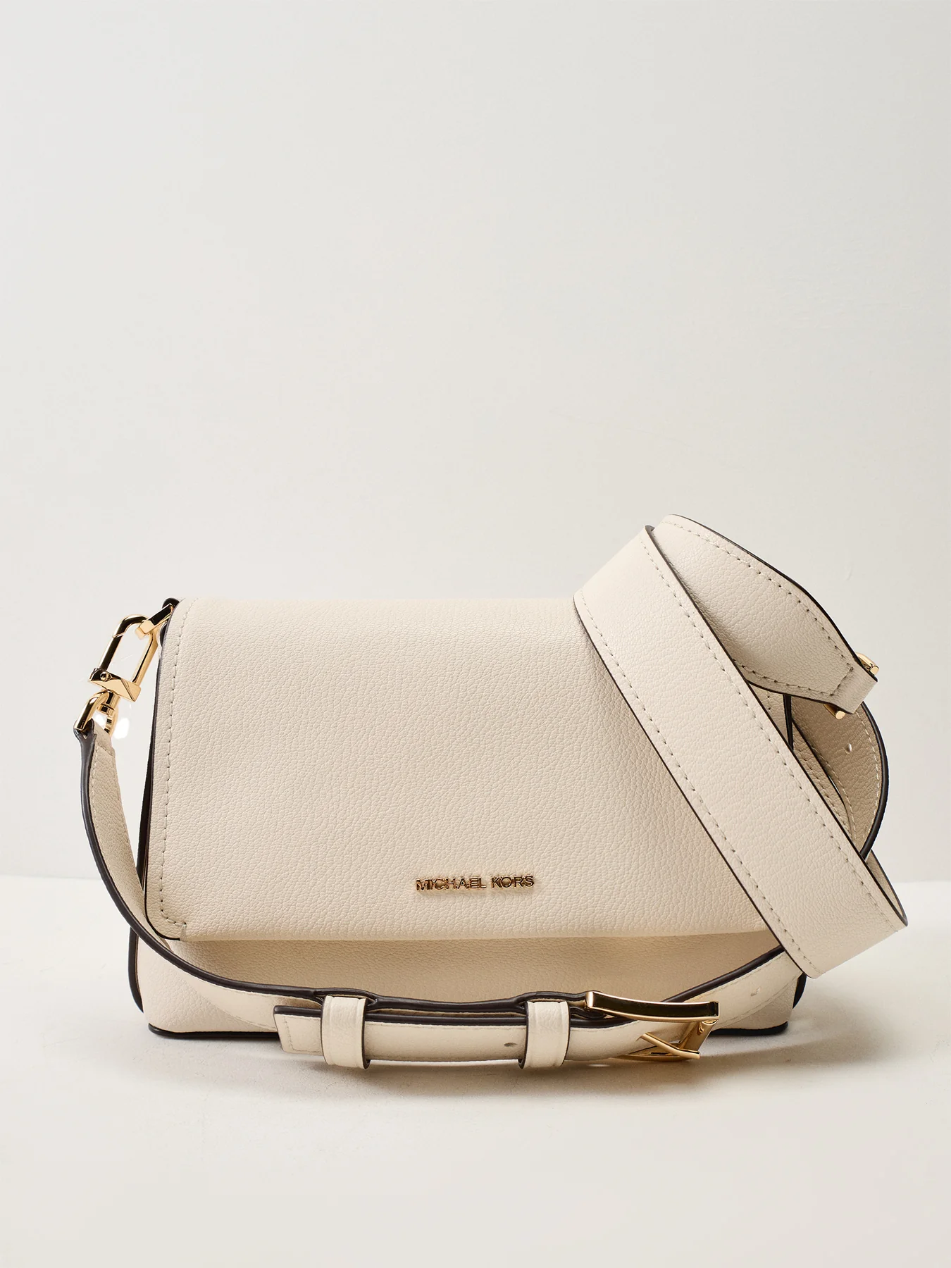 Nessa Messenger Shoulder Bag - Image 5