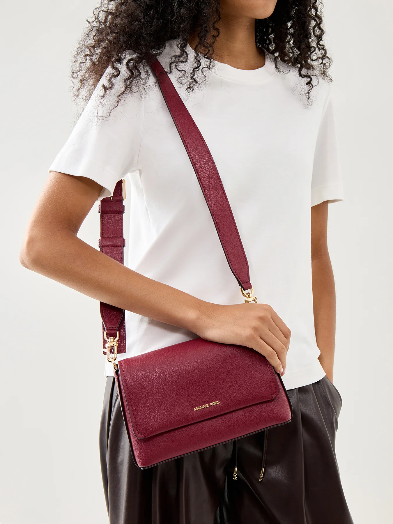 Nessa Messenger Shoulder Bag - Image 2