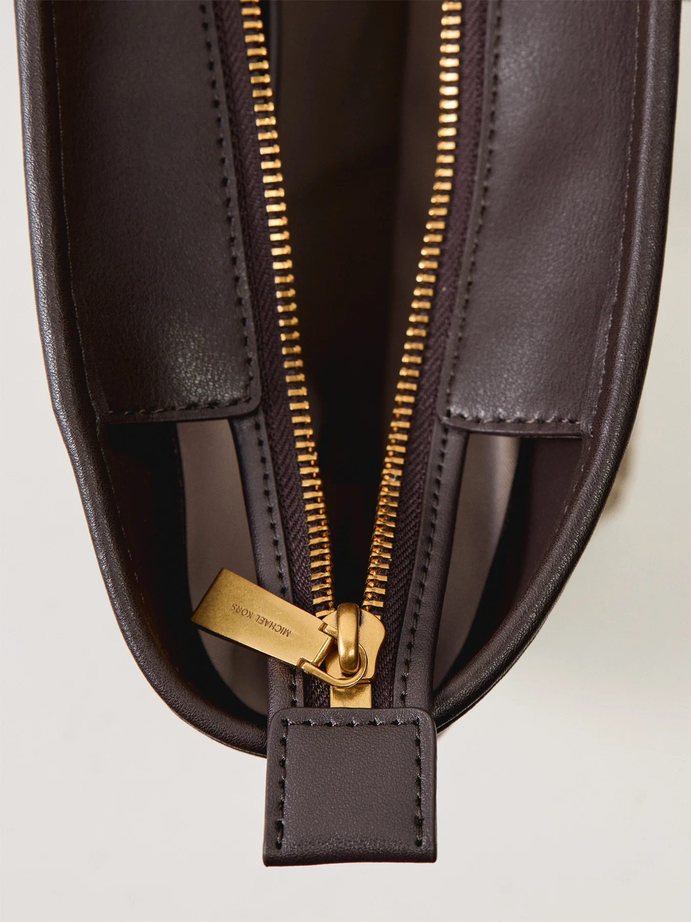 Quinn 2000 SignatureTote - Image 5