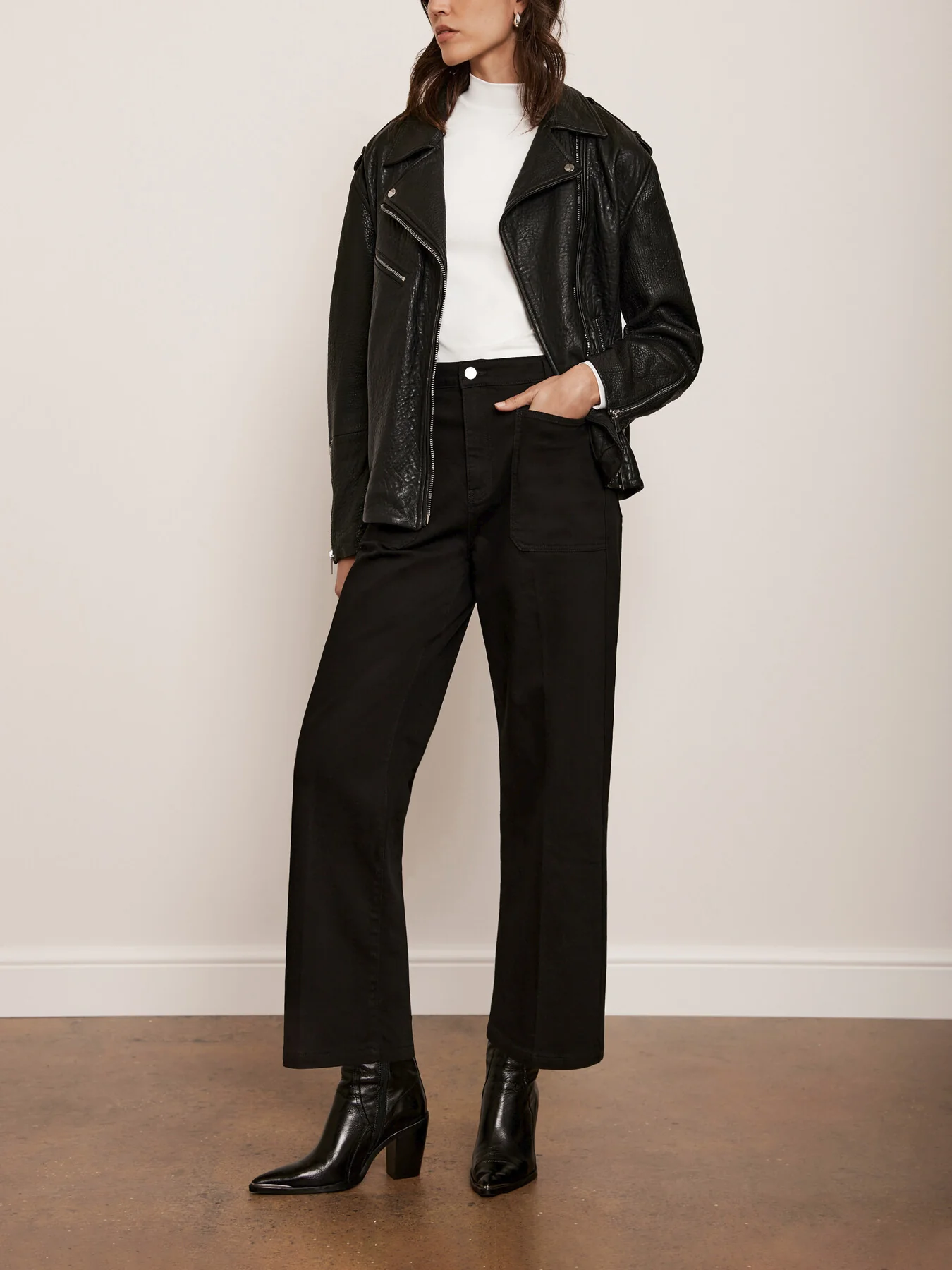 Cropped Wide Jeans - Image 5