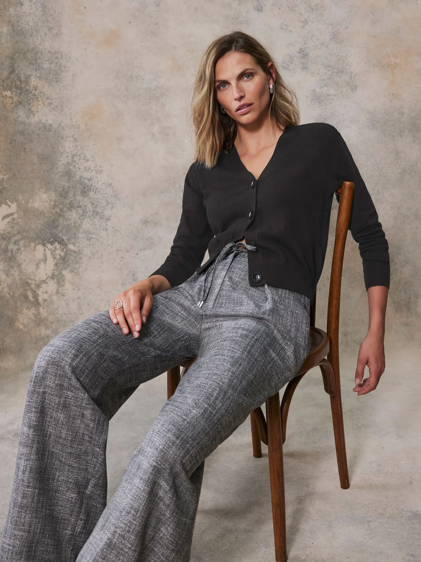 Pleated Wide Trousers - Image 3