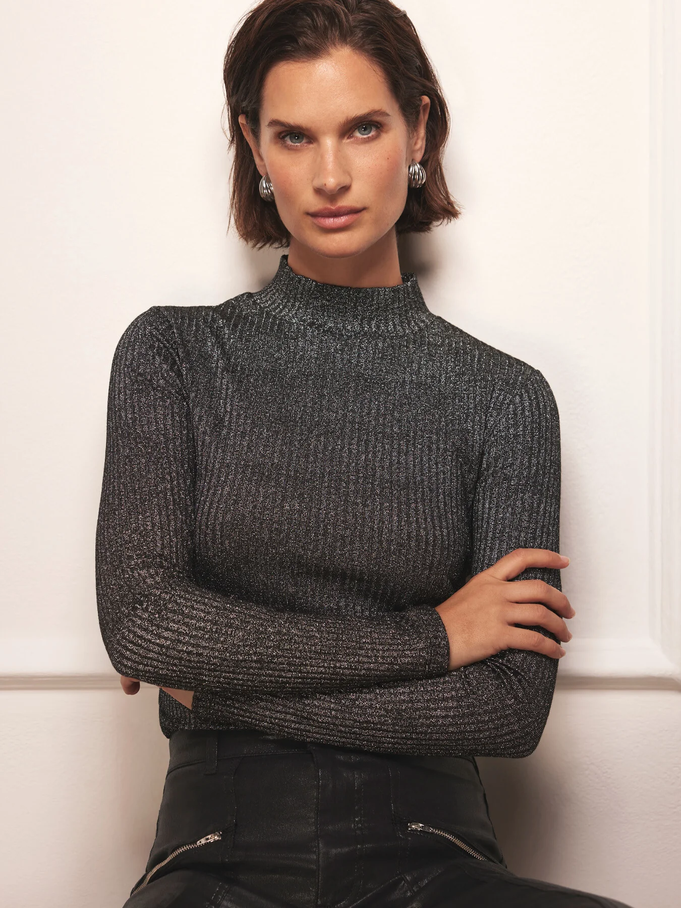 Silver Metallic Ribbed Polo Top - Image 4