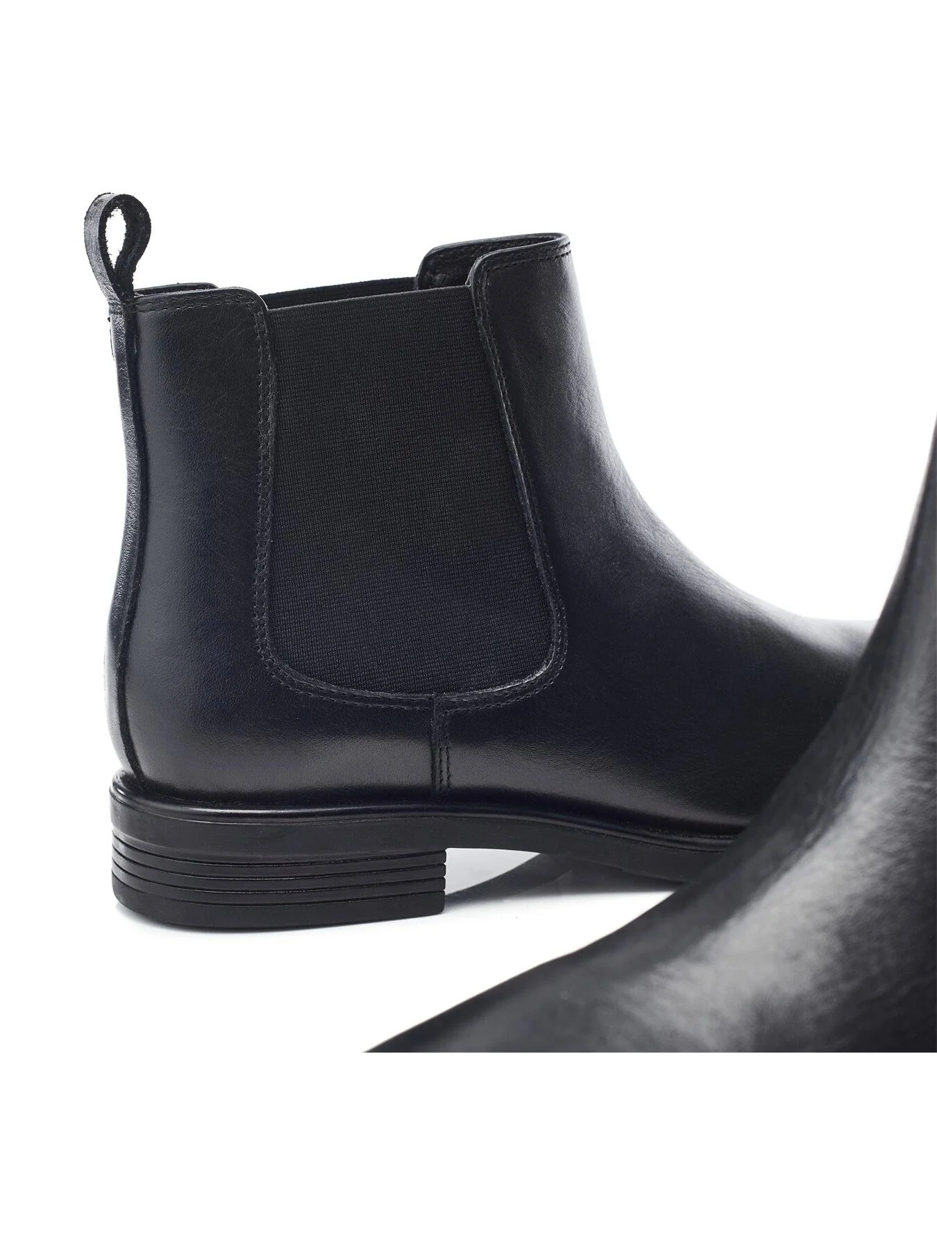 B.Dobby Leather Boots - Image 4