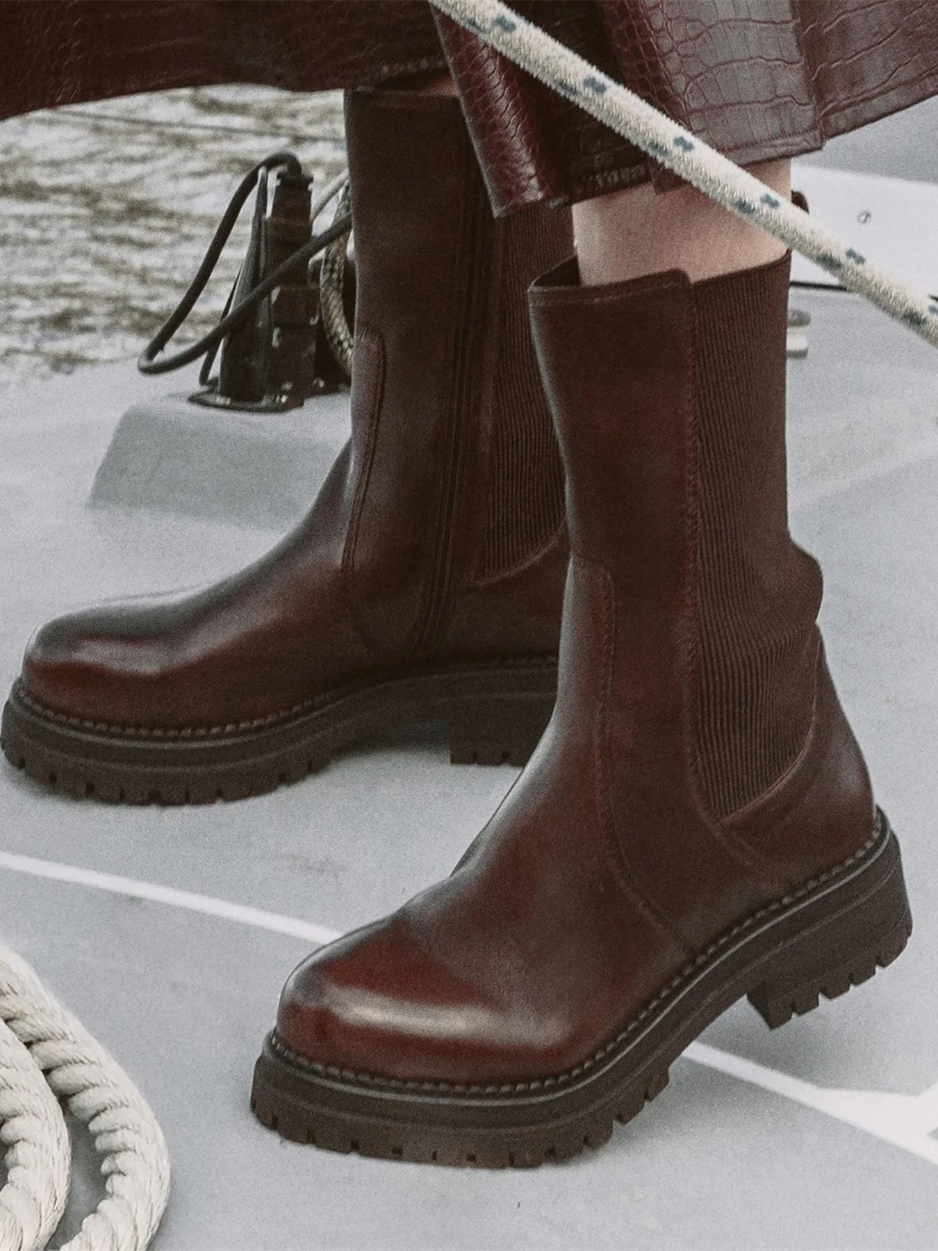 Oyari Classic Ankle Boots Brown - Image 3