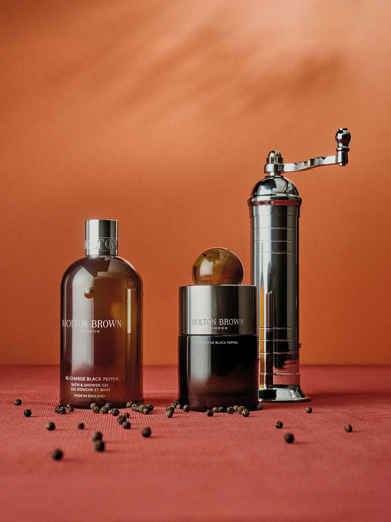 Re-Charge Black Pepper Fragrance Bauble - Image 4