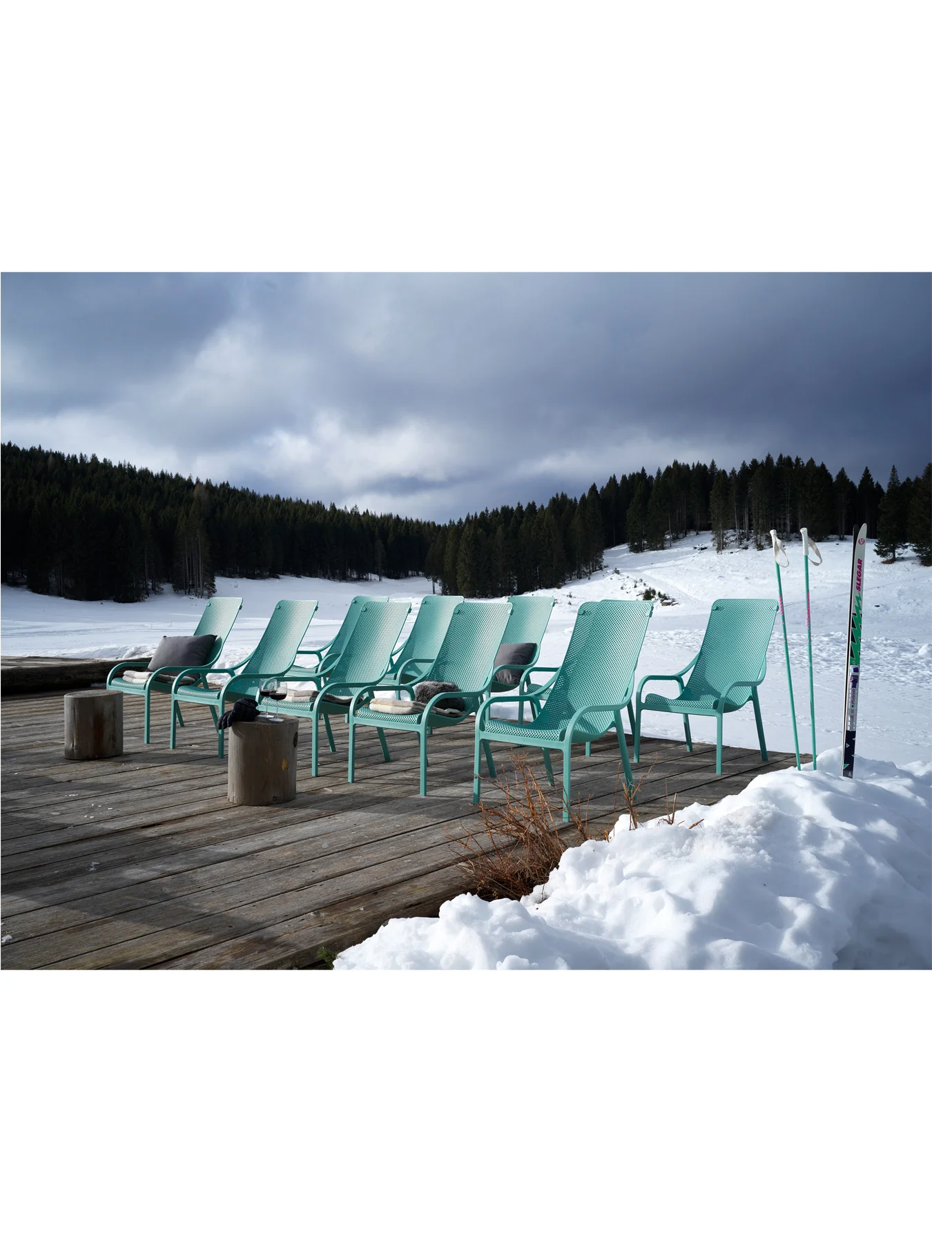 Net Lounge Set with 2 Chairs & Spritz Table - Image 4