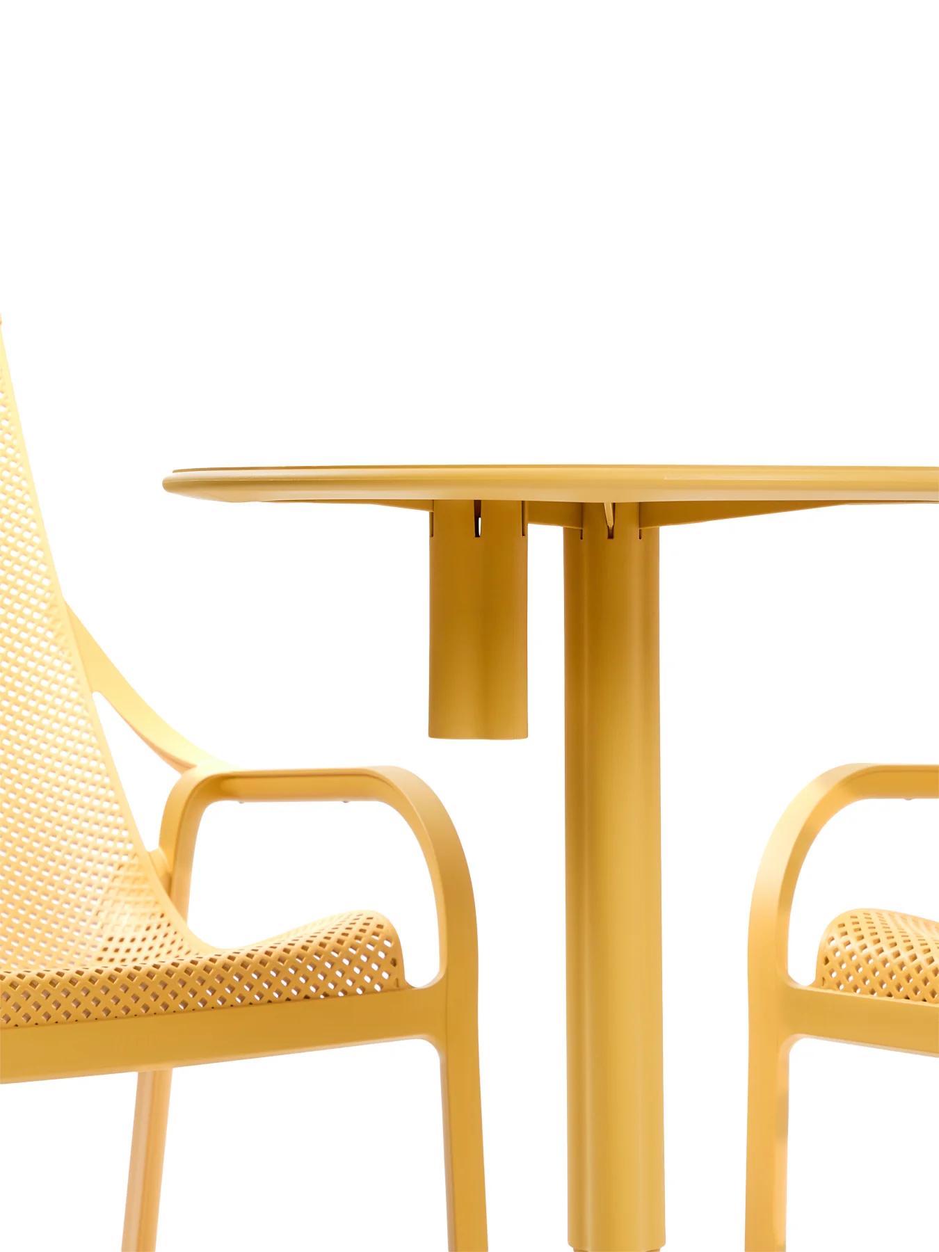 Net Lounge Set with 2 Chairs & Spritz Table - Image 3