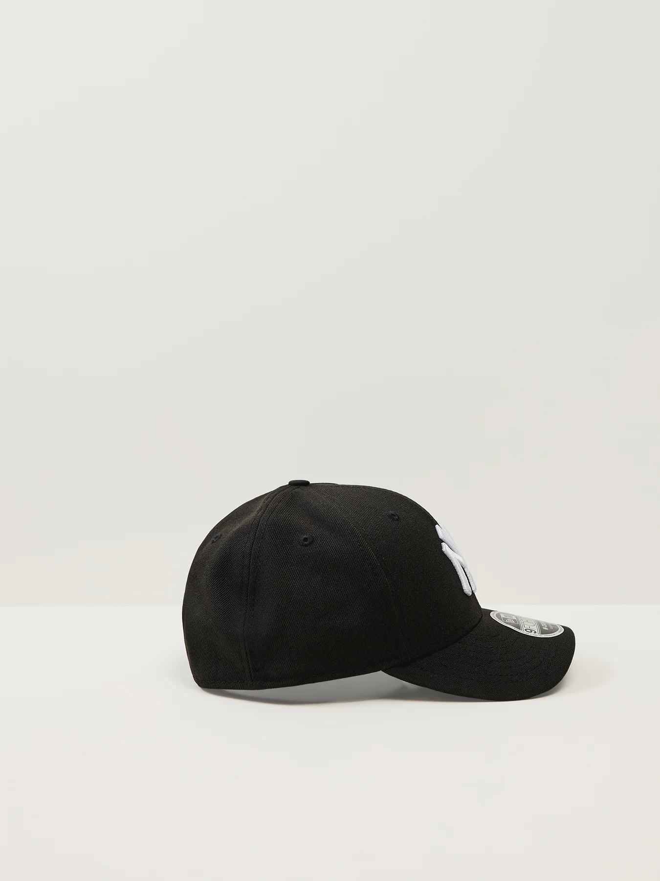 9Forty® Mcrown Black - Image 2