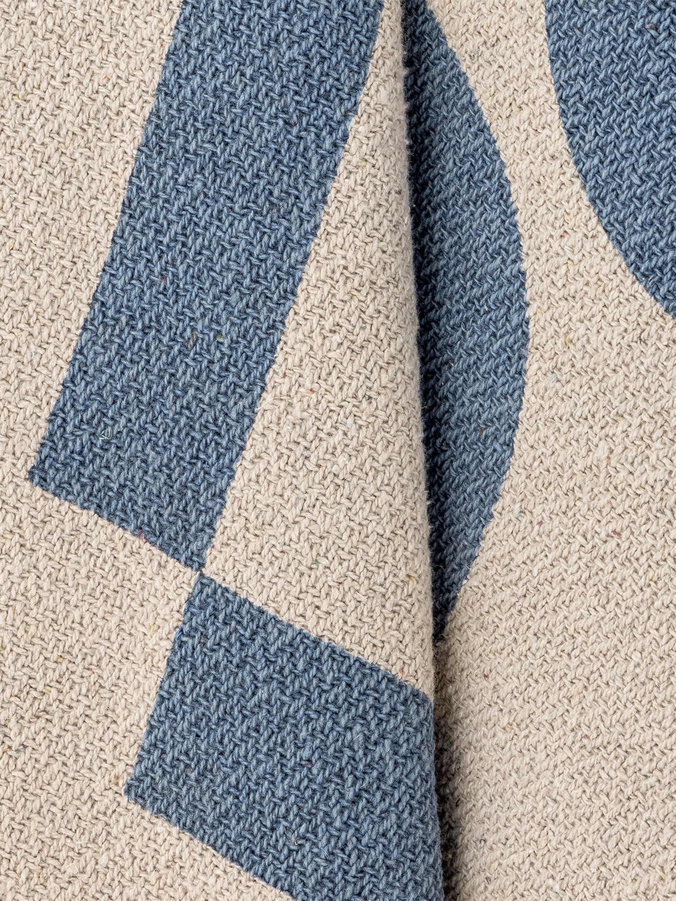 Agno Throw L160xW130cm - Image 3