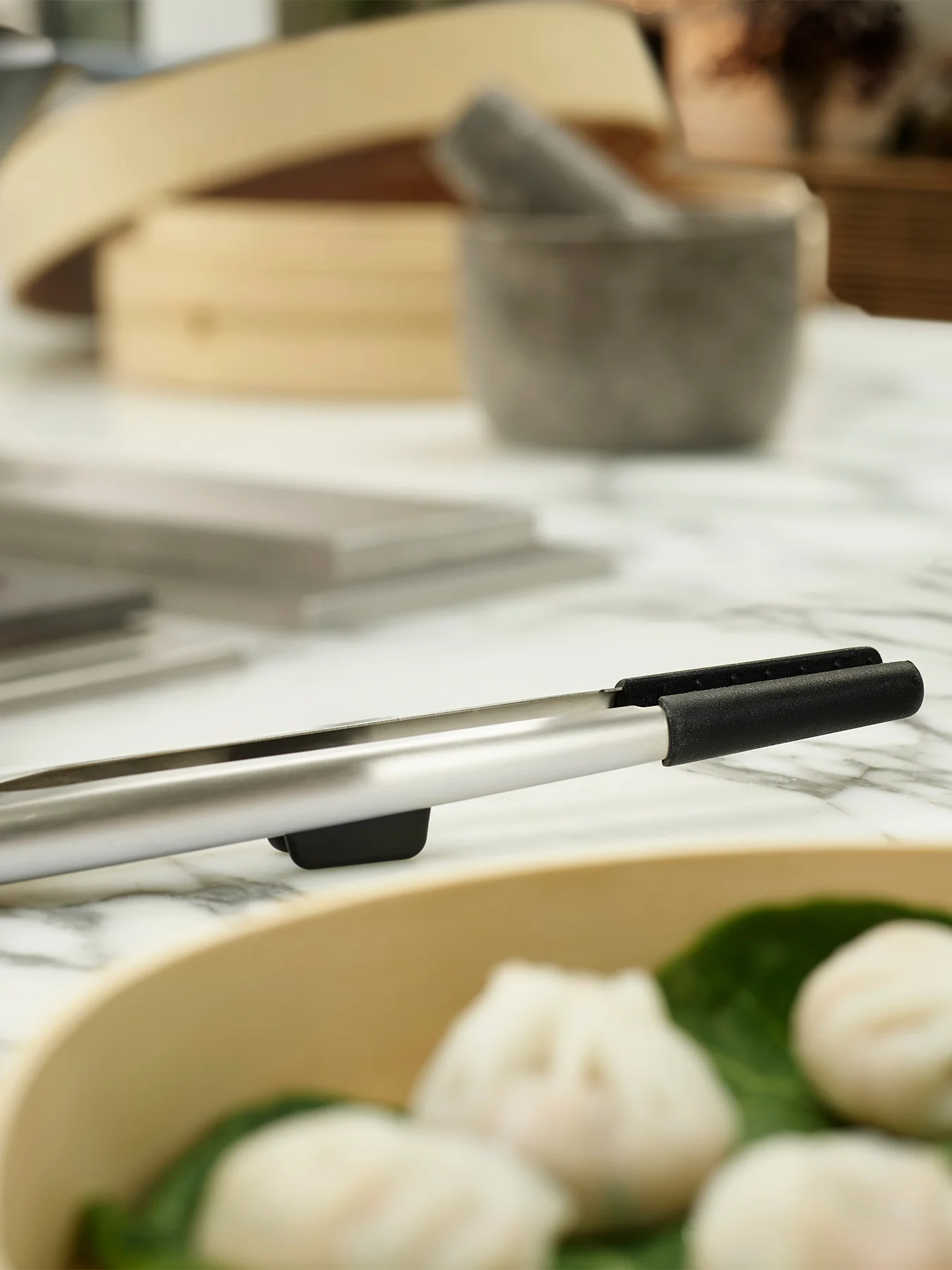 Fusion Silicone Tongs Silver - Image 3