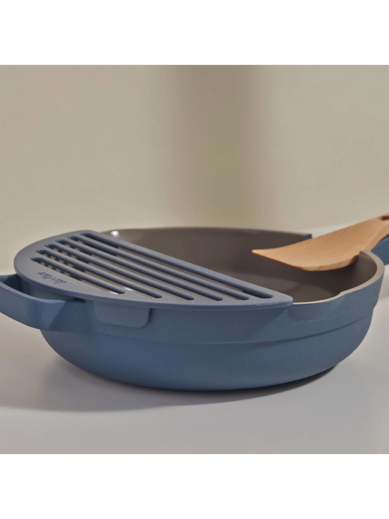 Fry Deck - Image 4