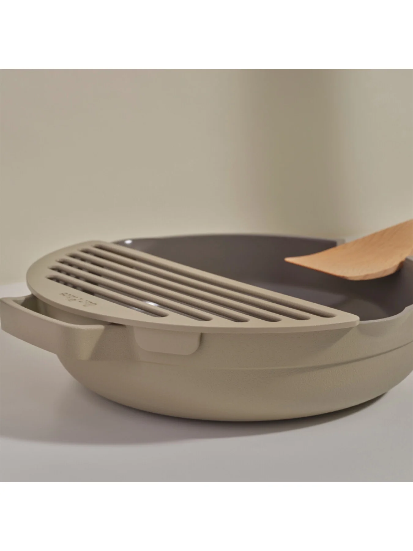 Fry Deck - Image 3