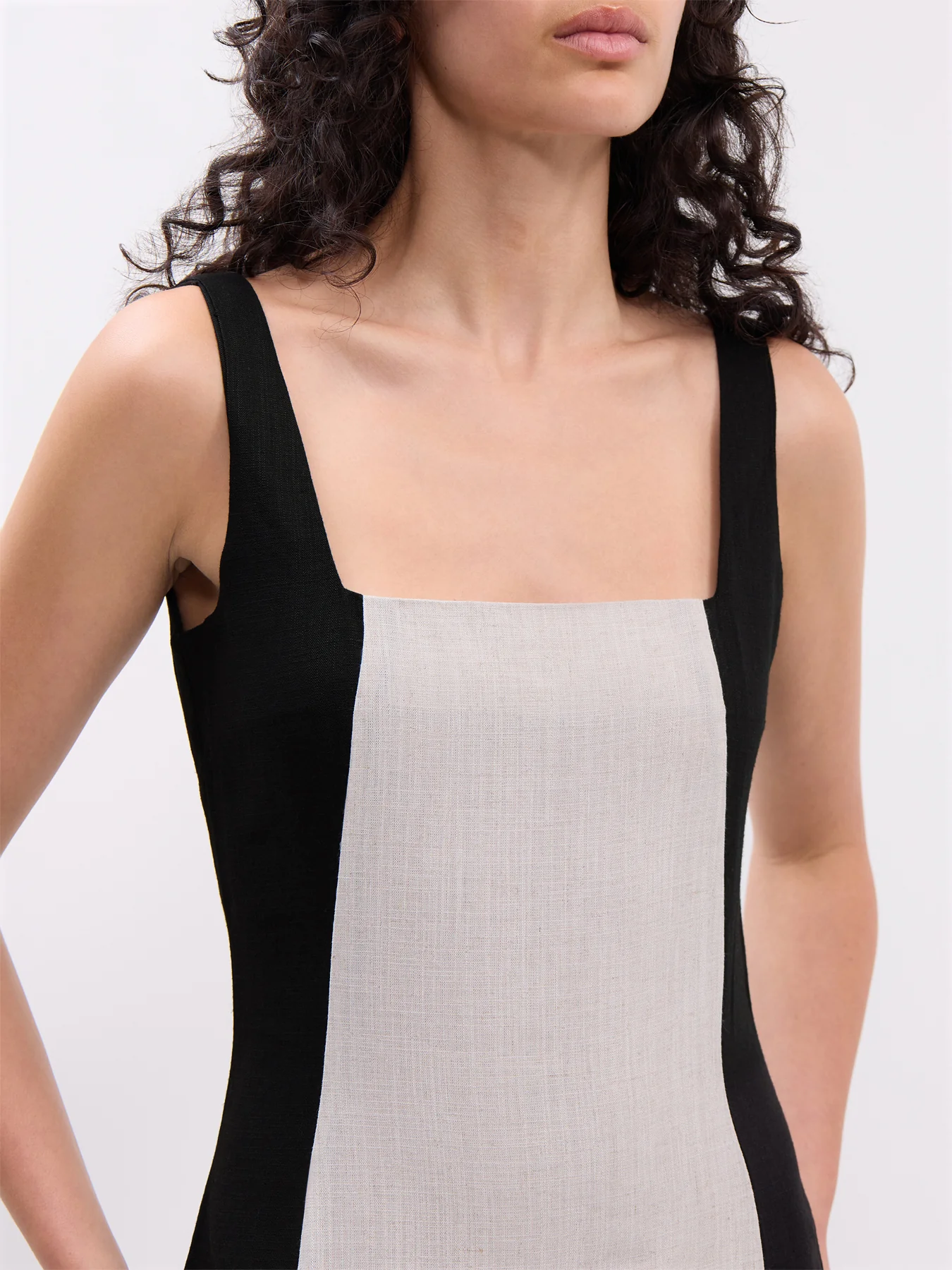 Ella Square Neck Contrast Maxi Dress - Image 3