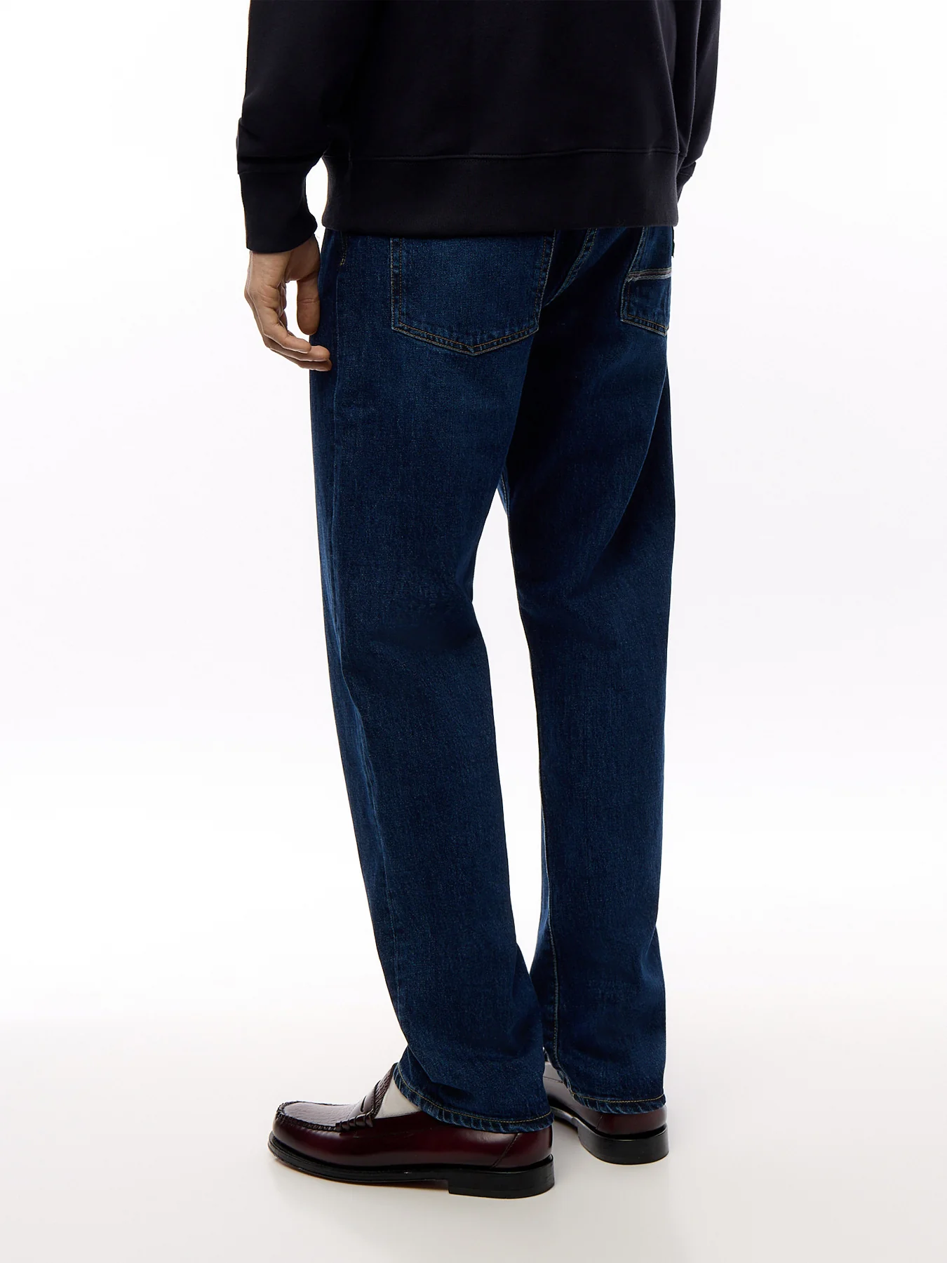 Pocket Stitching Relaxed Fit Jean - Image 5