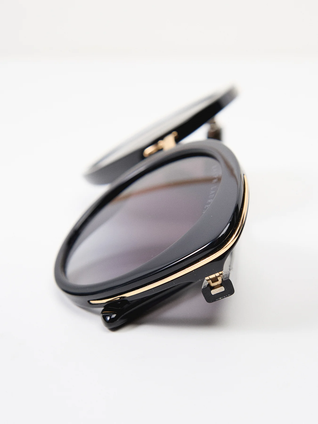 The Isabel Acetate Sunglasses - Image 3