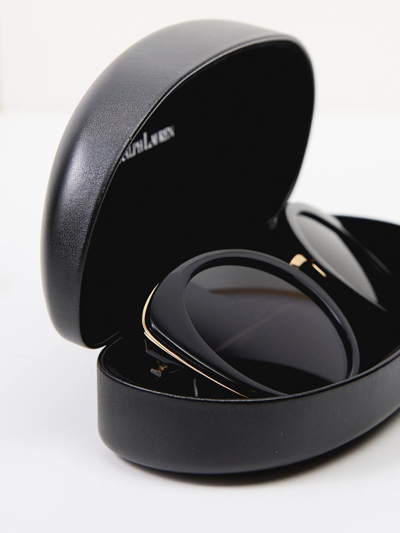 The Isabel Acetate Sunglasses - Image 4