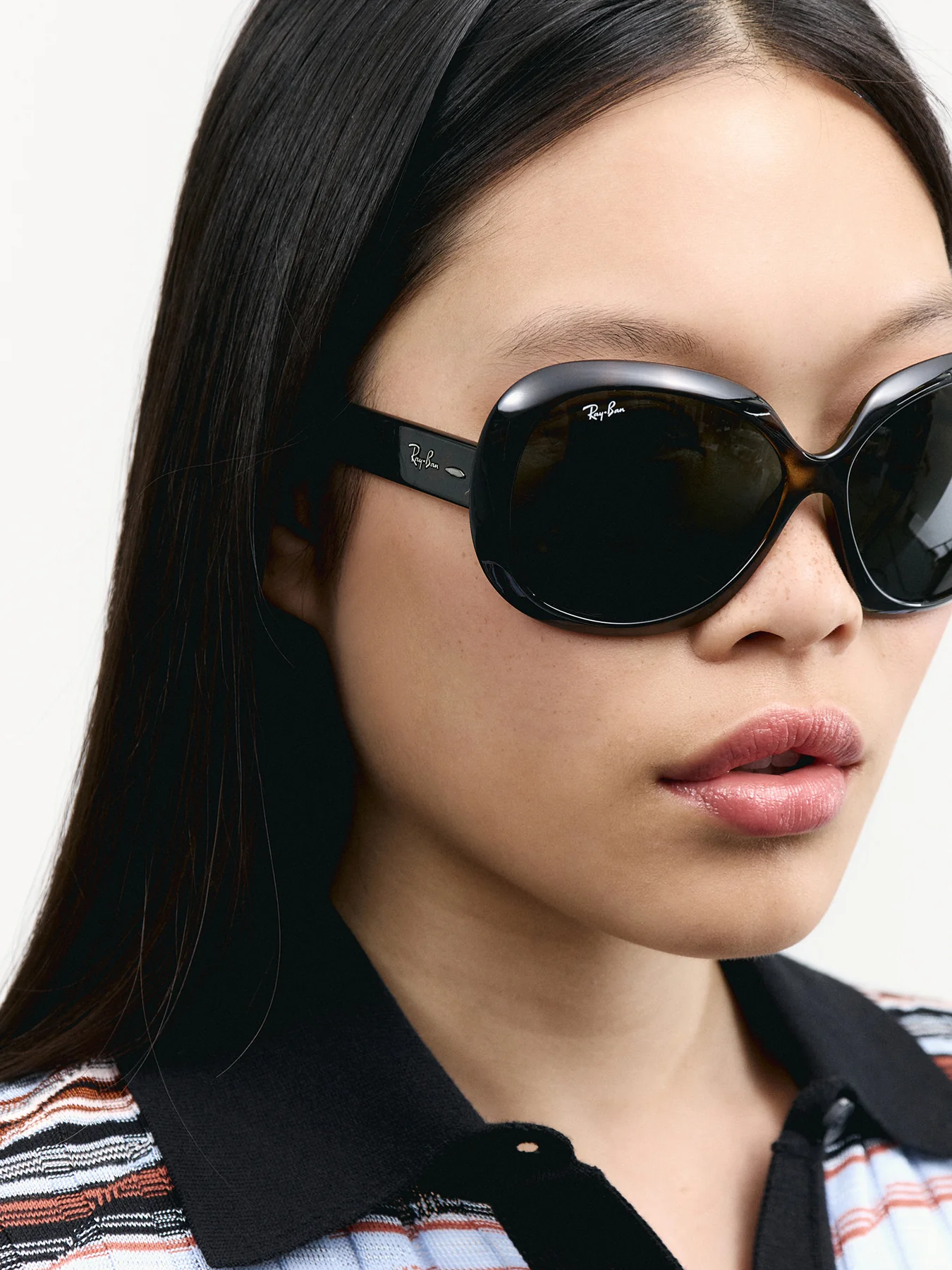 RB4098 Jackie Ohh II Sunglasses - Image 2