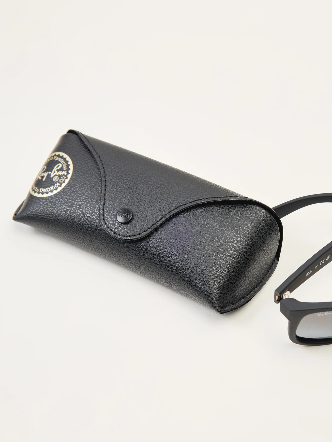 RB4165 Justin Sunglasses - Image 4