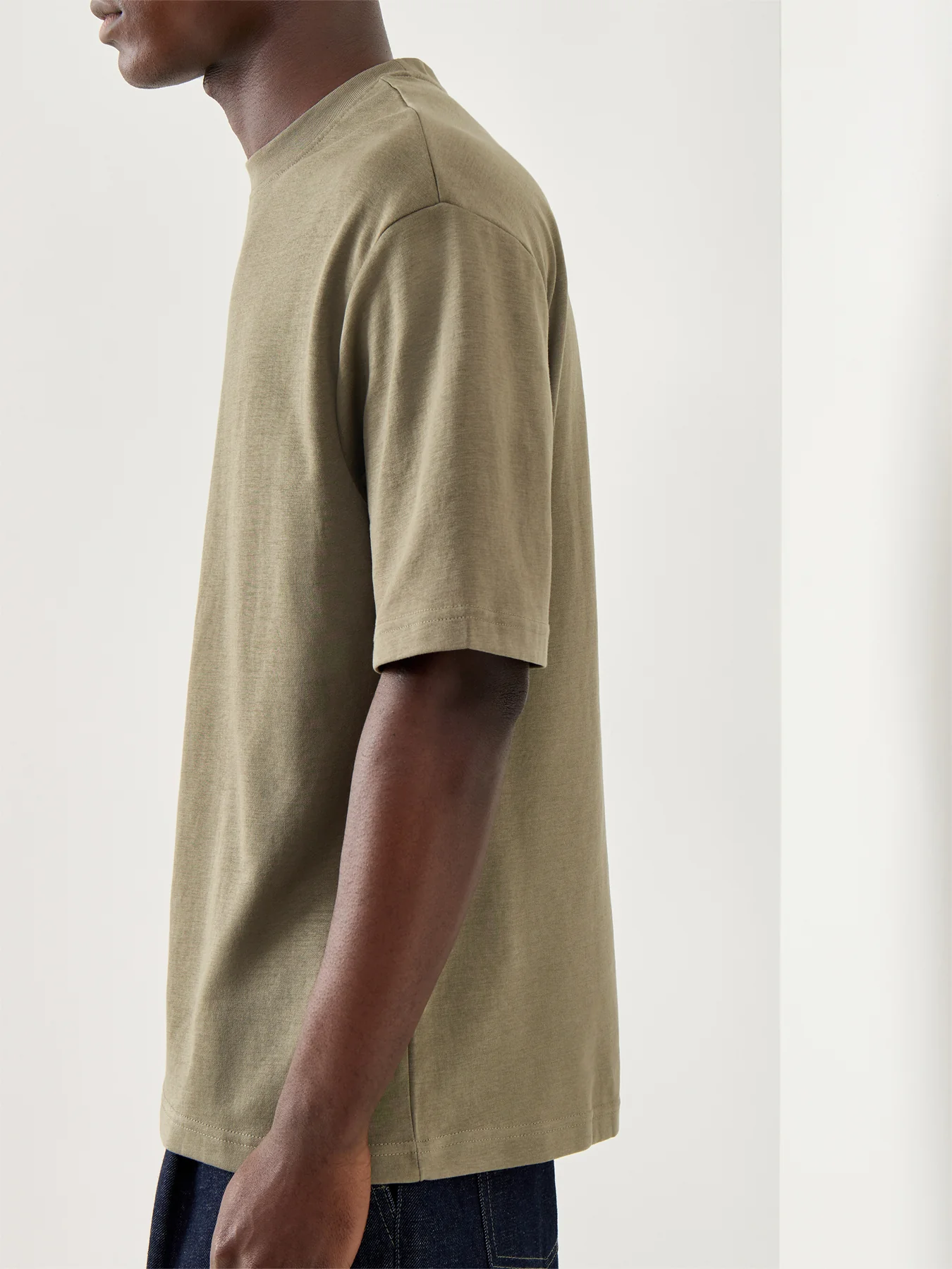 Loose Oscar Short Sleeves O Neck Tee - Image 3