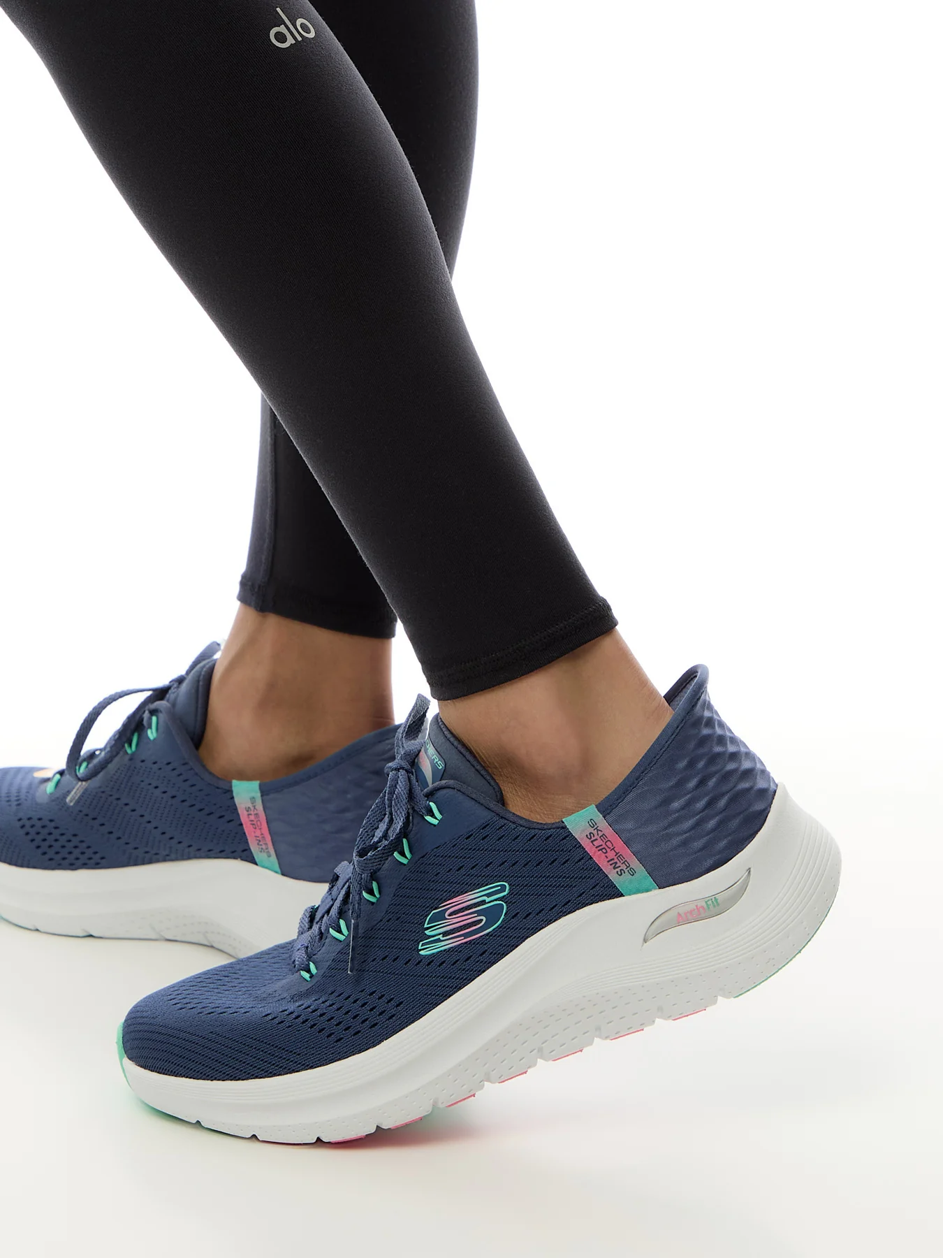 Arch Fit 2.0 Easy Chic Trainers Navy - Image 2