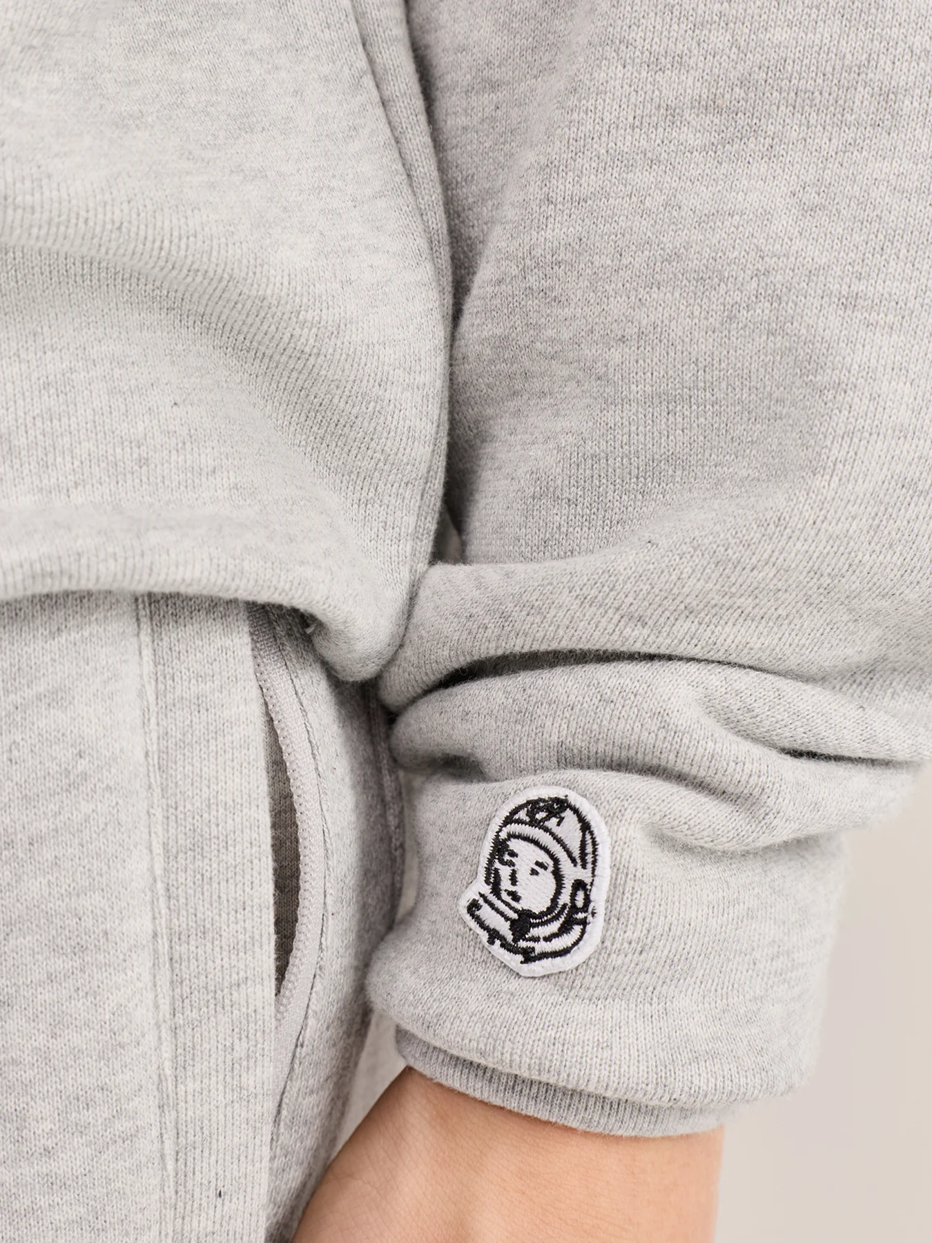 Small Arch Logo Heather Grey Set - Image 5