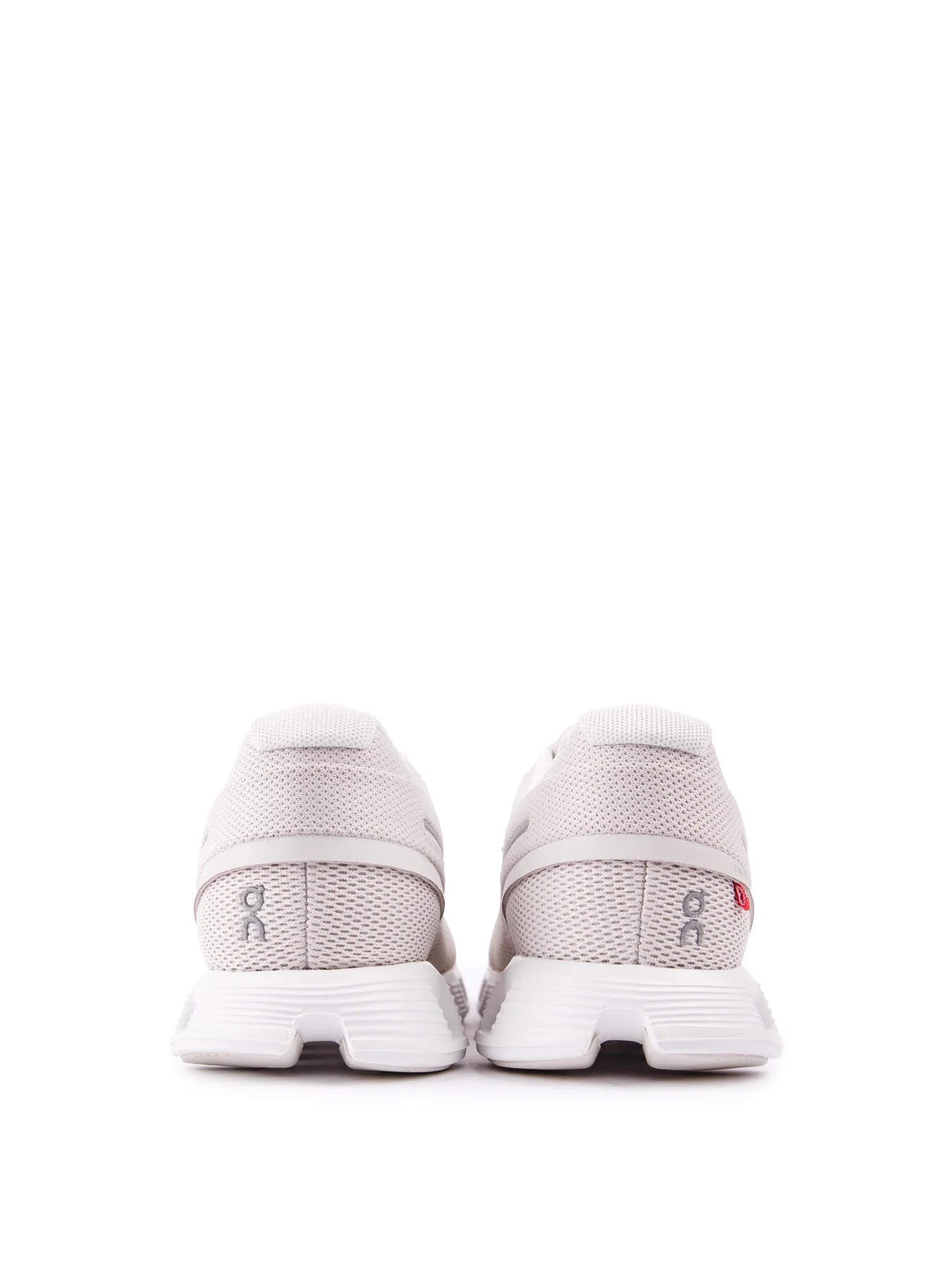 ON Cloud 5 Trainers - Image 3