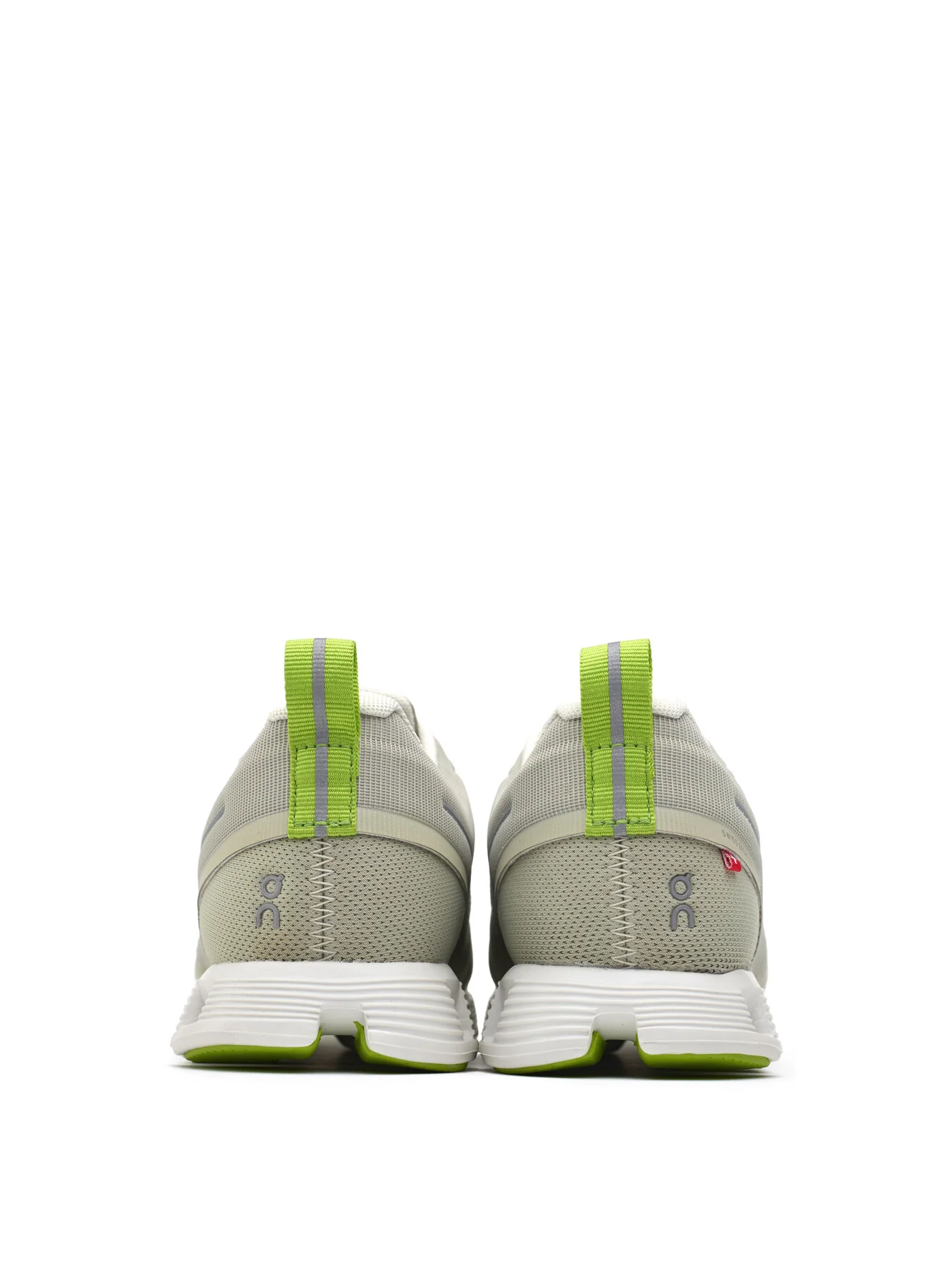 Women's ON Cloud 5 Waterproof Trainers - Image 3