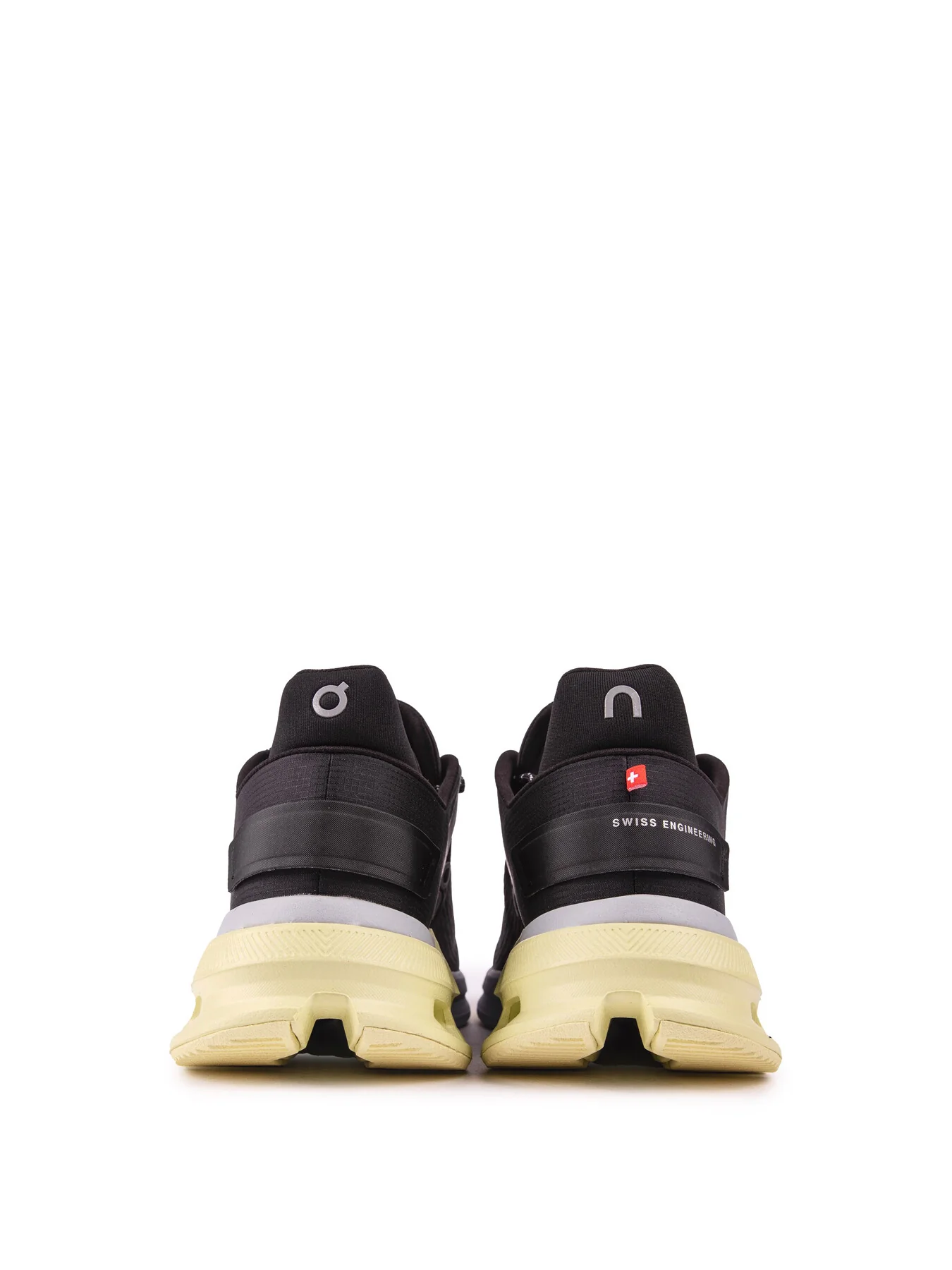 Women's ON Cloudnova Flux Trainers - Image 3
