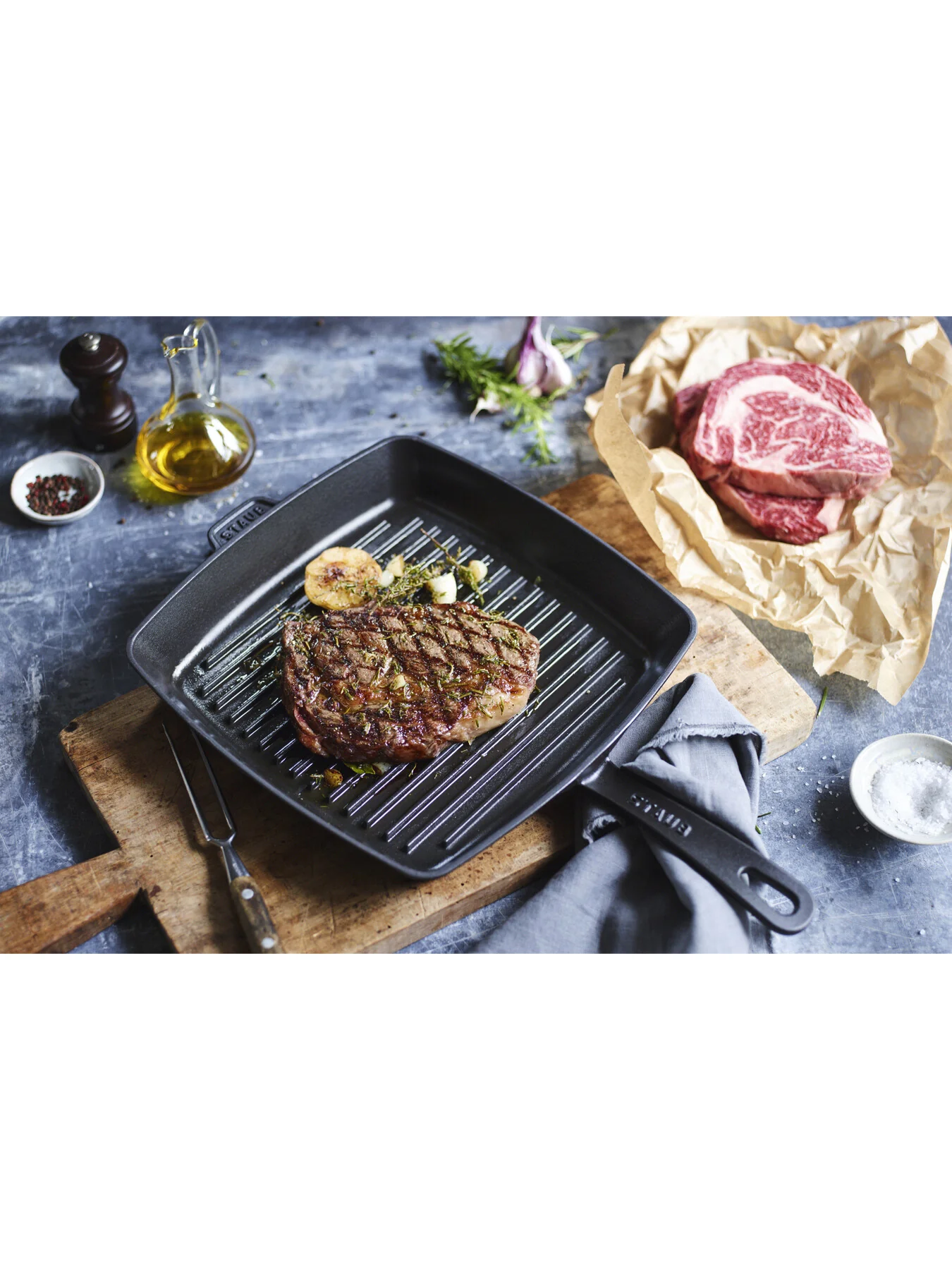 Square Cast Iron American Grill - Image 3